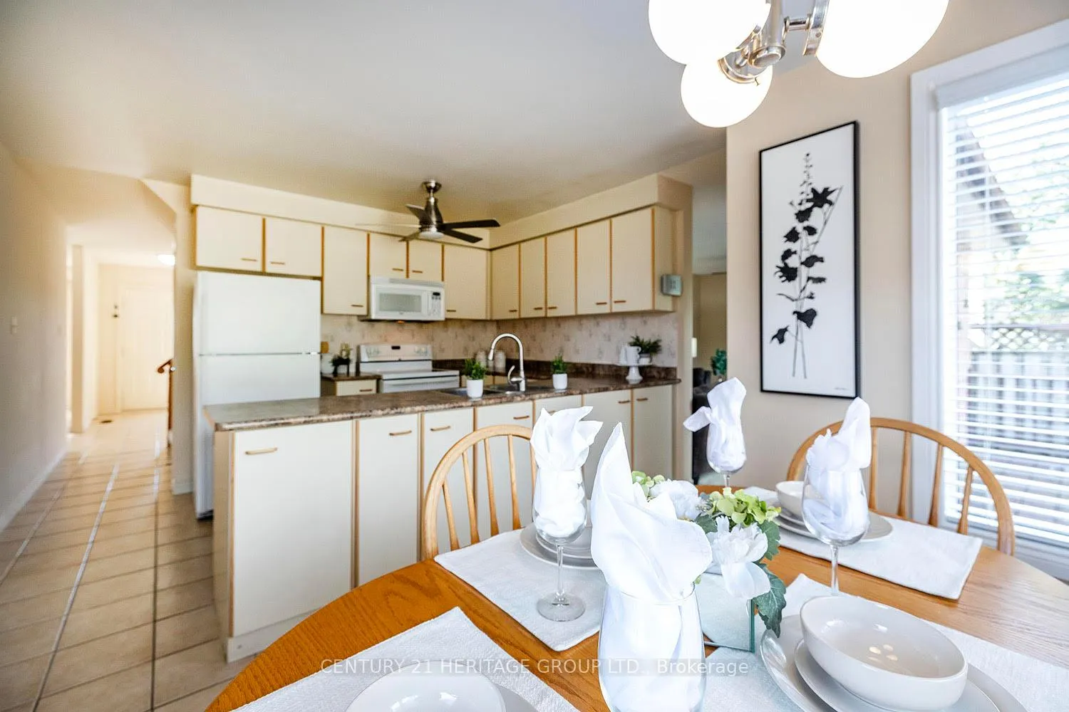Photo 12 of 804 Mahina Street, Oshawa, McLaughlin — HOMEH