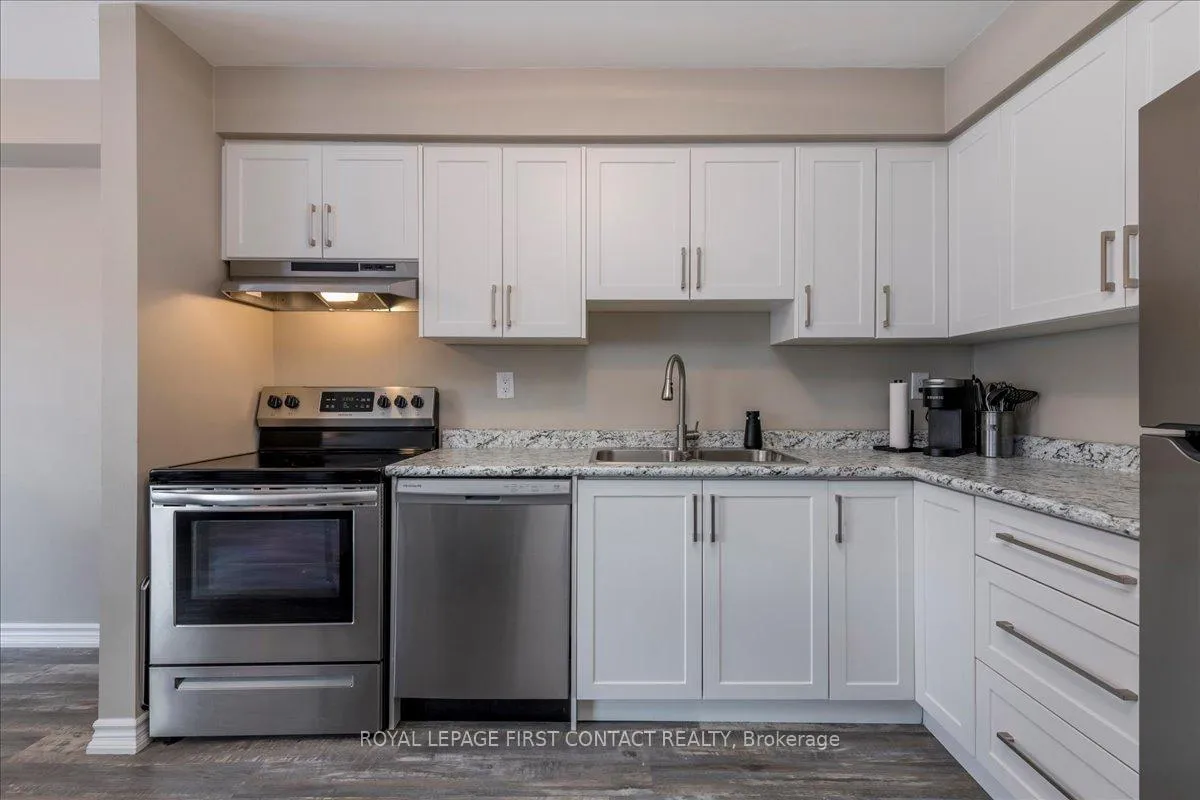 Photo 7 of 193 Pickett Crescent, Barrie, Painswick North — HOMEH