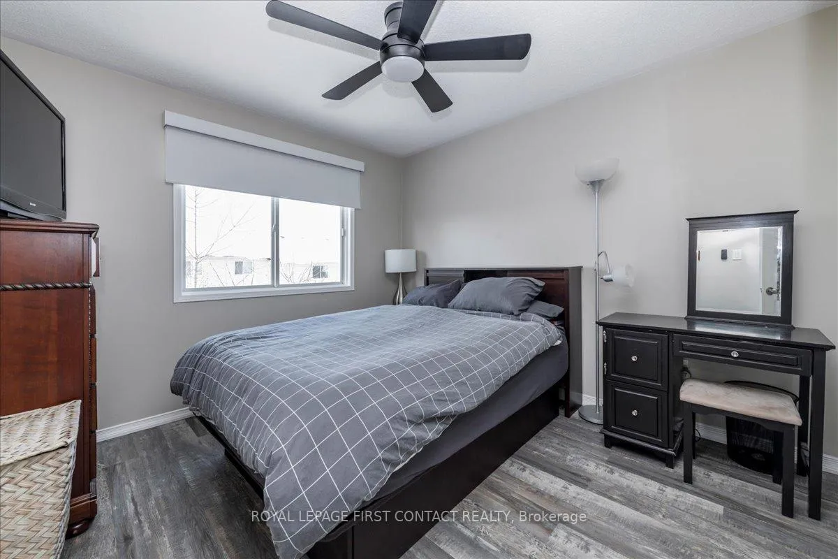 Photo 10 of 193 Pickett Crescent, Barrie, Painswick North — HOMEH