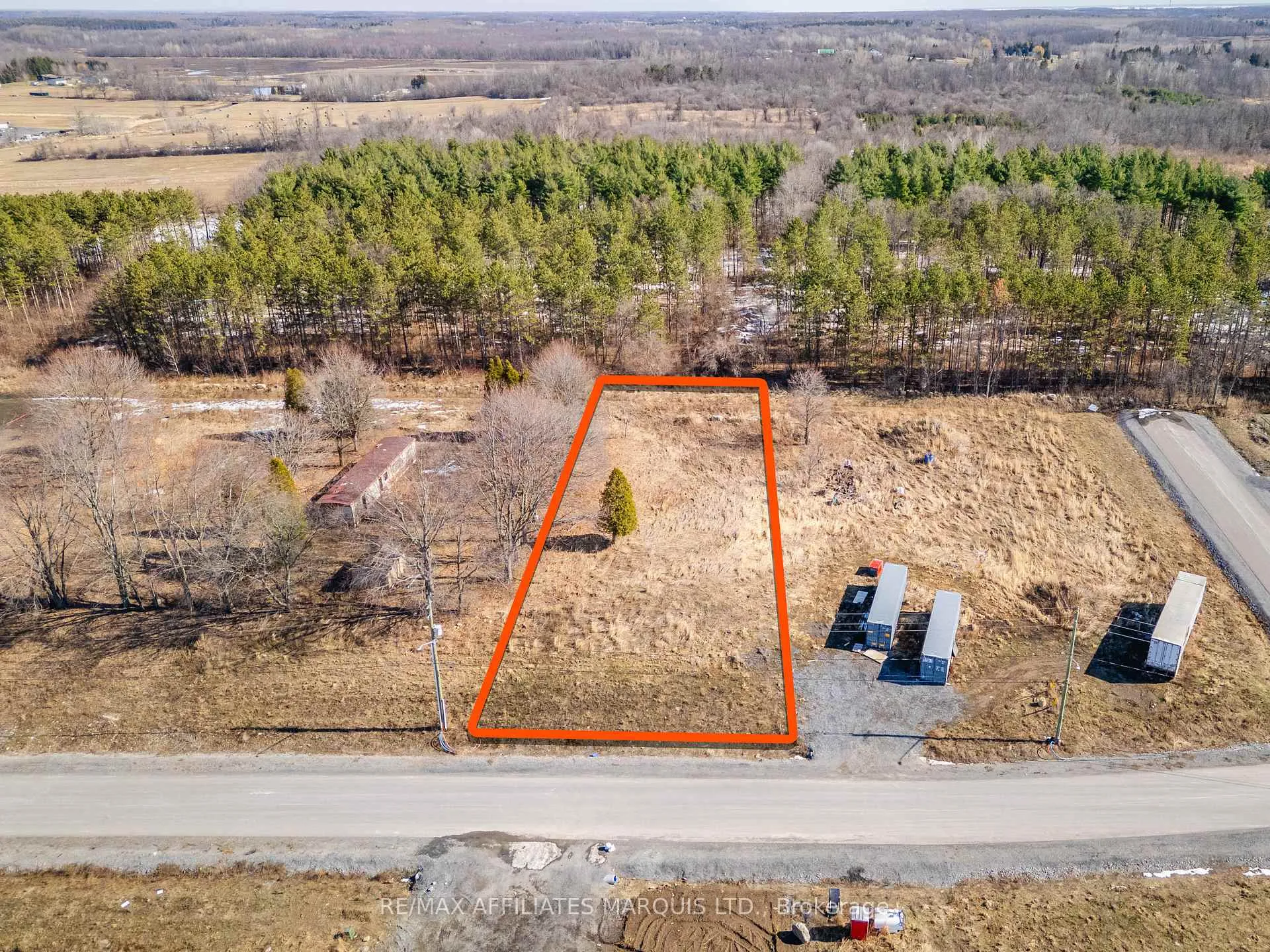 Front of LOT 23 Sapphire Drive