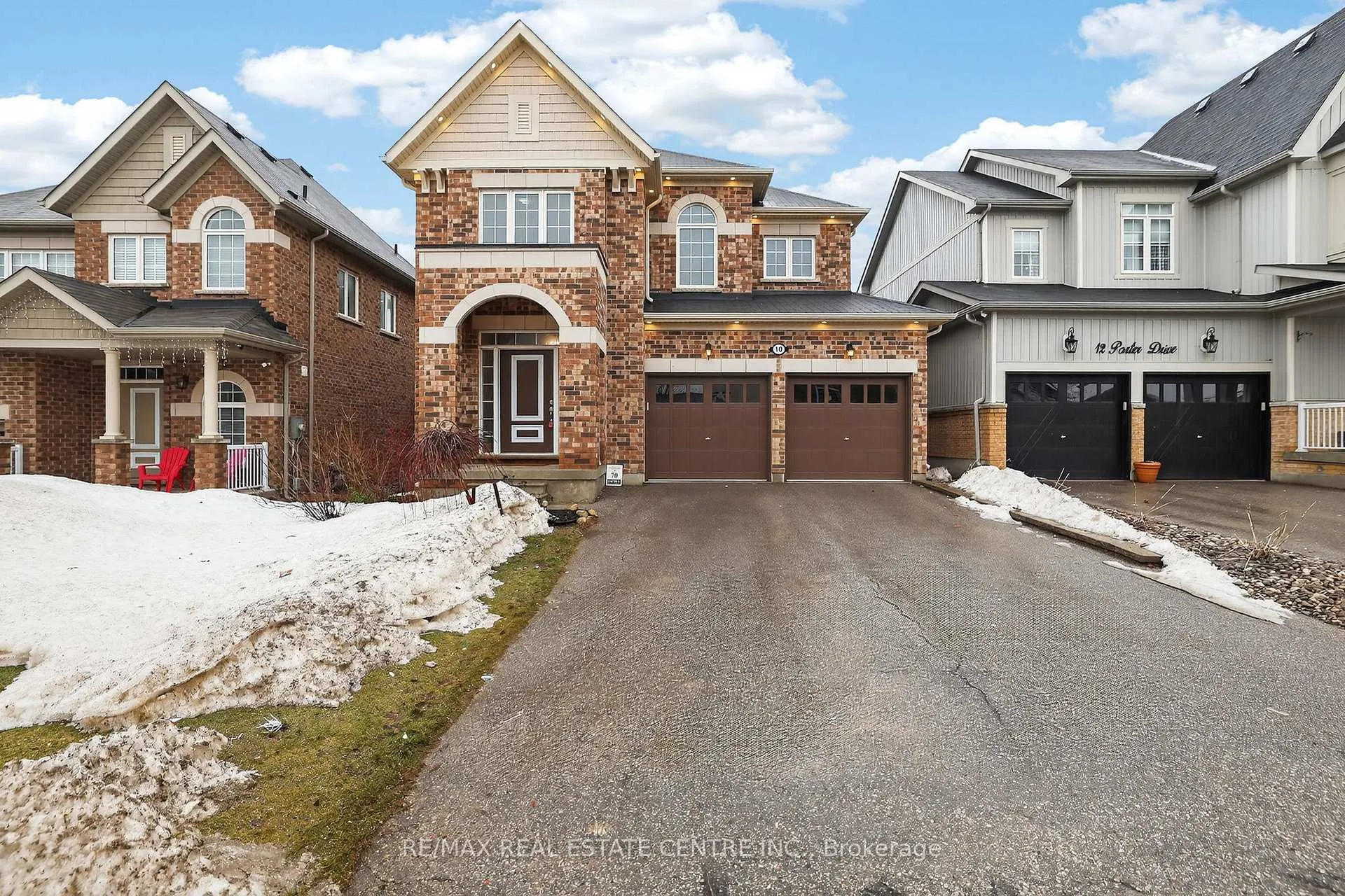 Front of 10 Porter Drive