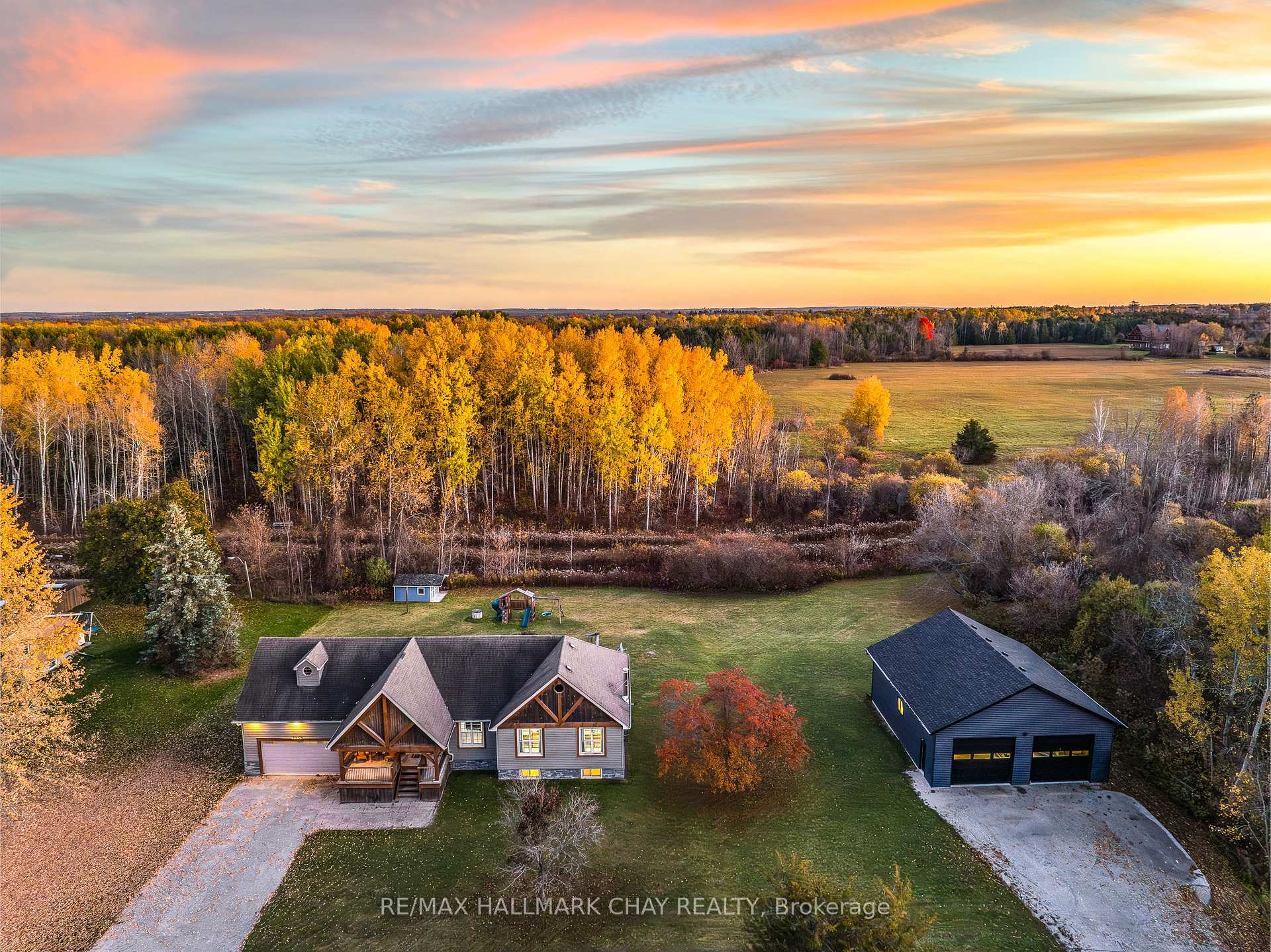 Photo 1 of 1259 Gilford Road, Innisfil, Gilford — HOMEH