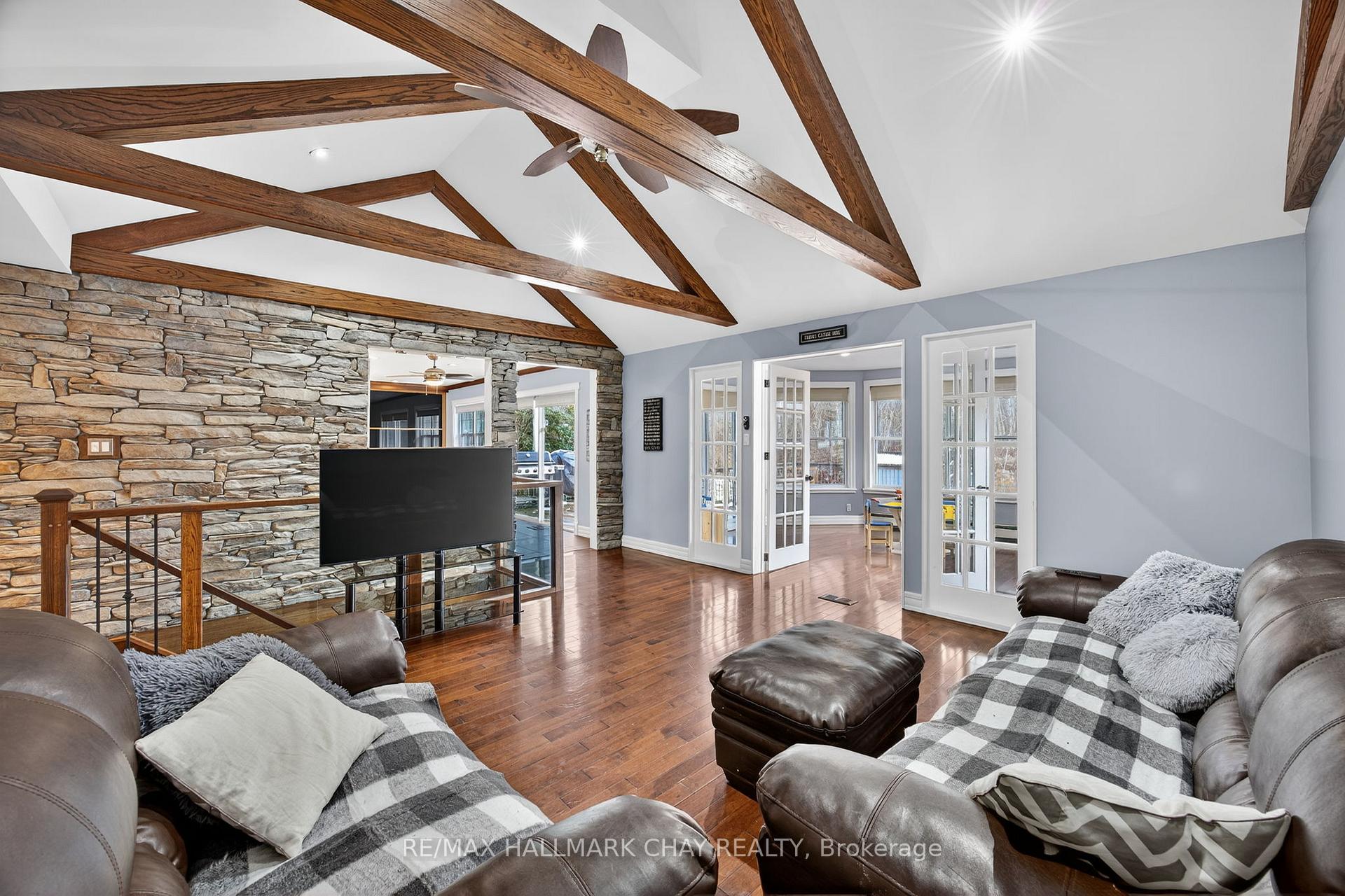 Photo 10 of 1259 Gilford Road, Innisfil, Gilford — HOMEH