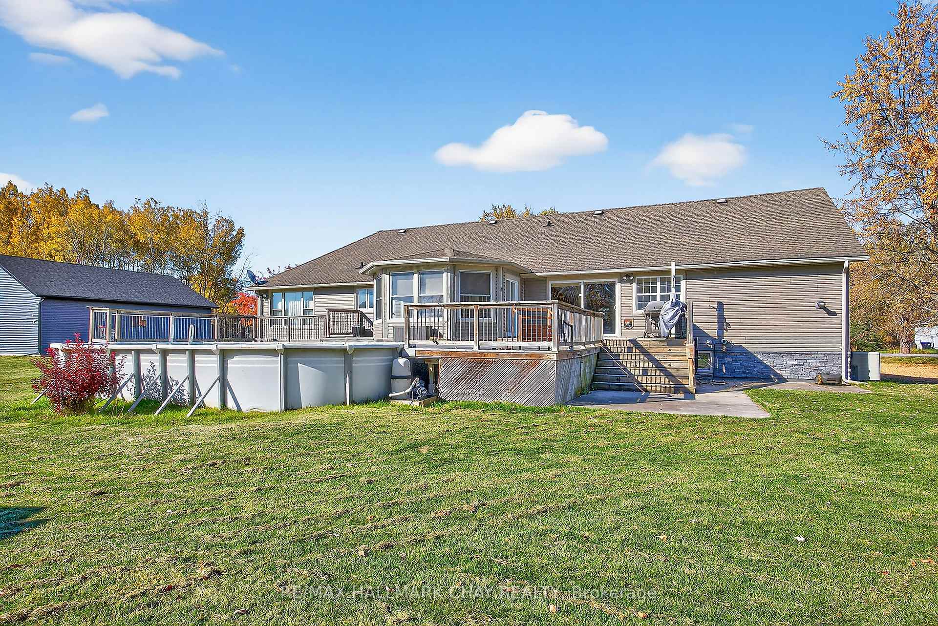 Photo 36 of 1259 Gilford Road, Innisfil, Gilford — HOMEH