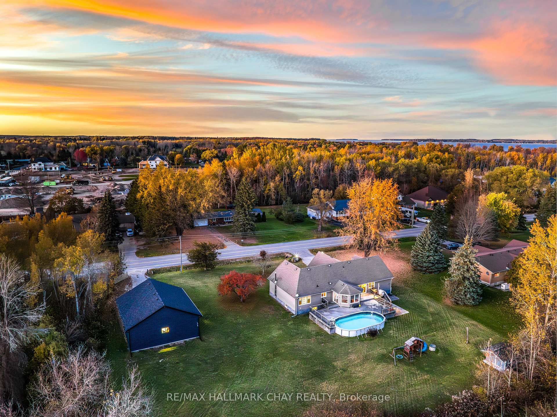 Photo 40 of 1259 Gilford Road, Innisfil, Gilford — HOMEH
