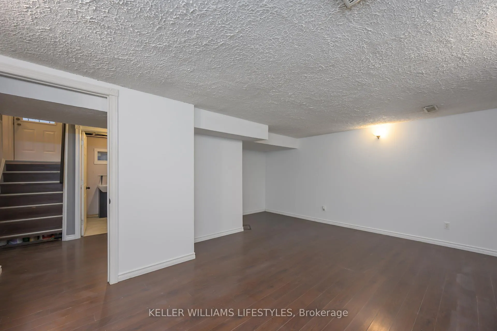 Photo 25 of 12 Stirling Crescent, St. Thomas — HOMEH