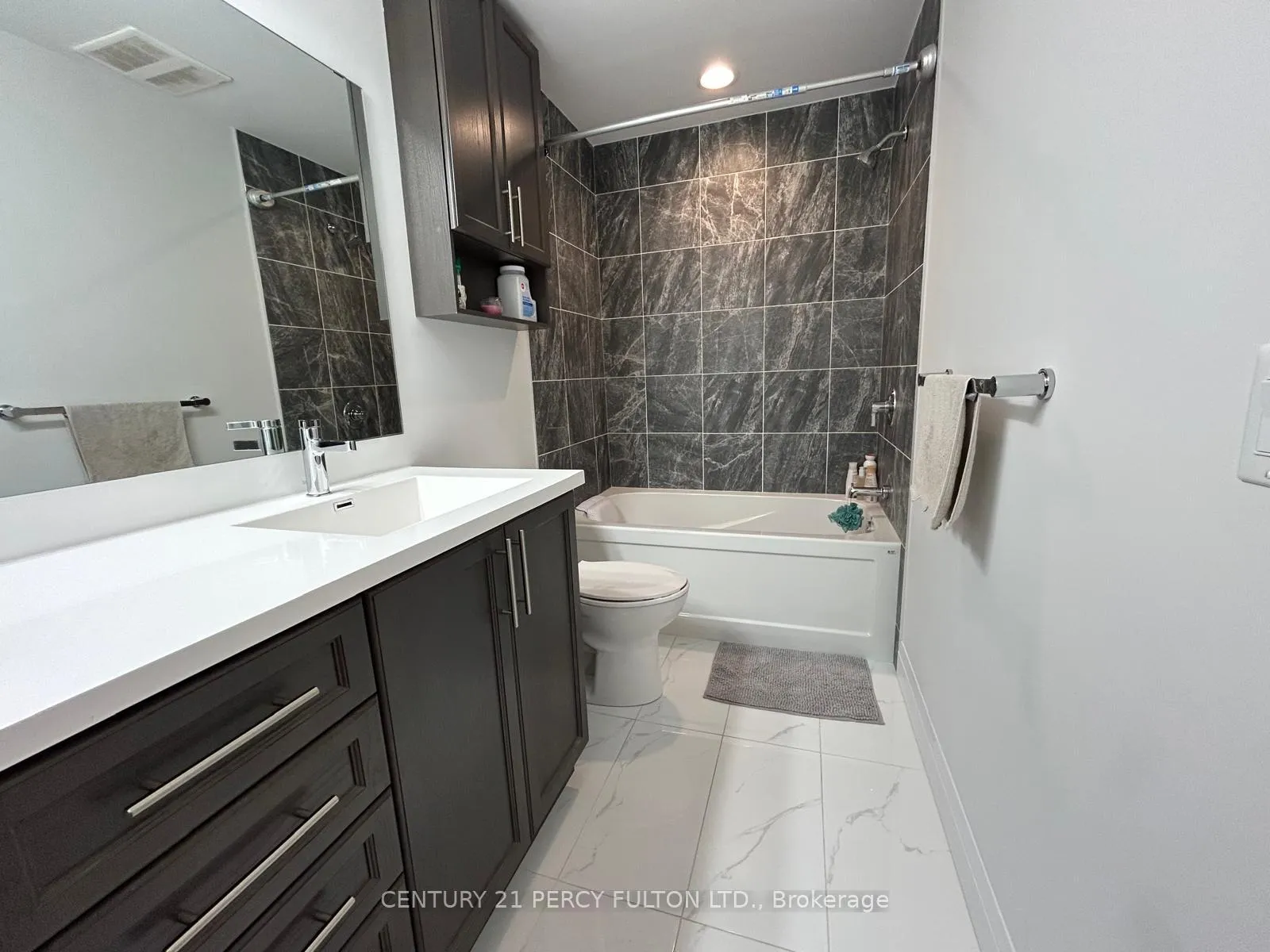 Photo 12 of Unit 213, 1 Redfern Avenue, Hamilton, Mountview — HOMEH
