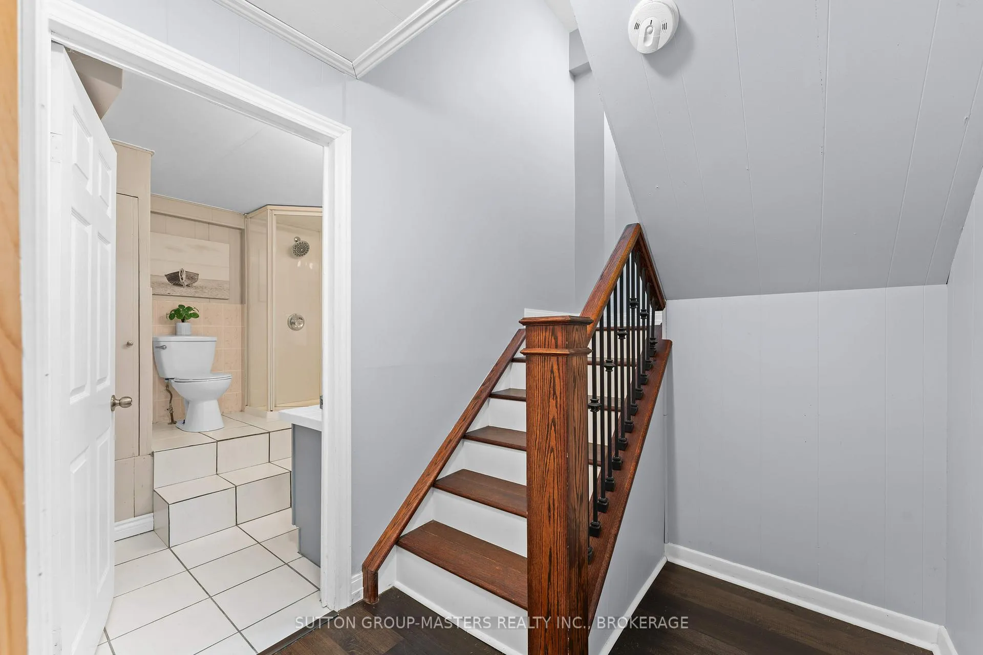 Photo 33 of 58 Cliff Crescent, Kingston, Central City West — HOMEH