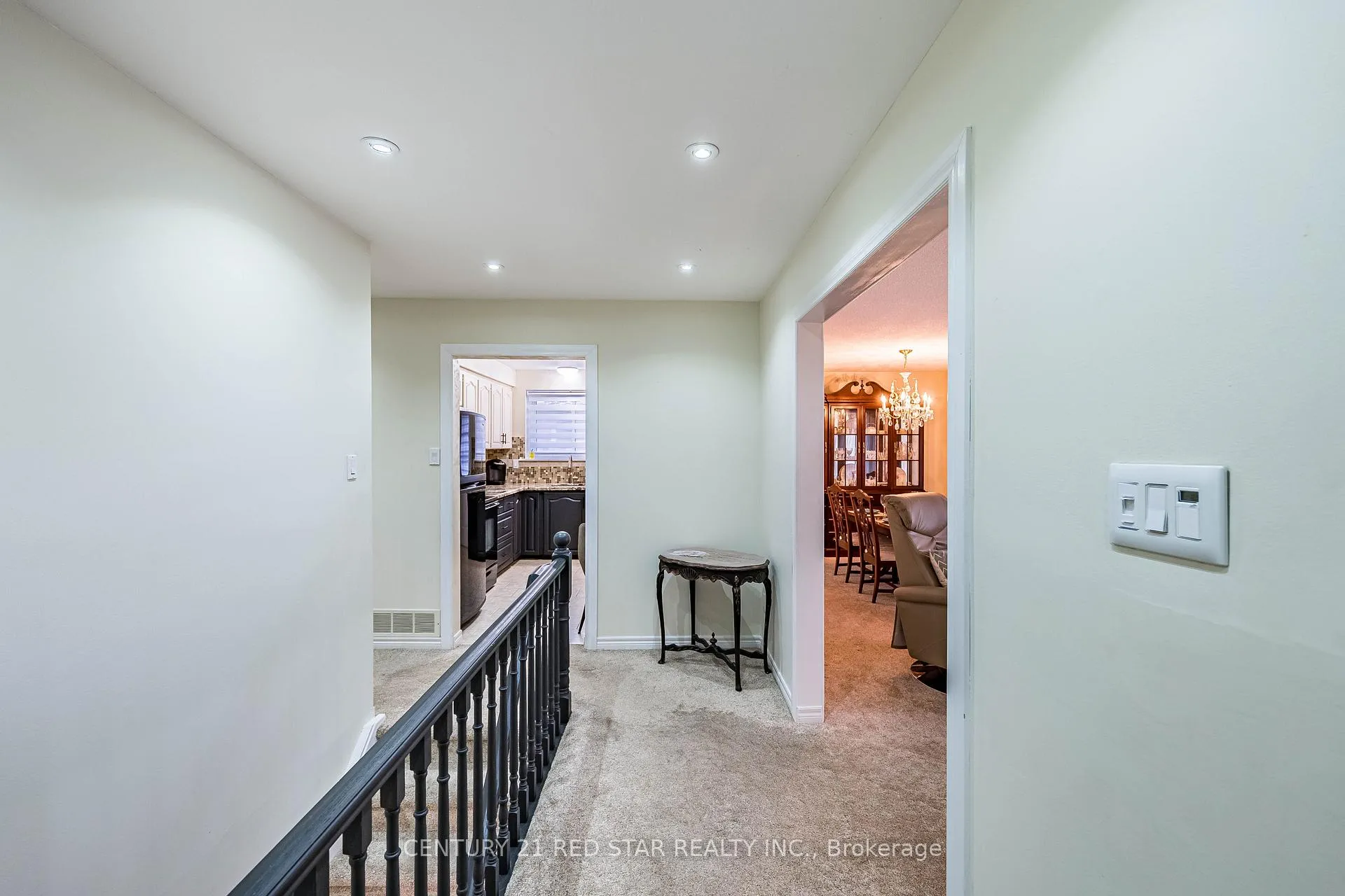 Photo 6 of 25 Devonshire Drive, Brampton, Southgate — HOMEH