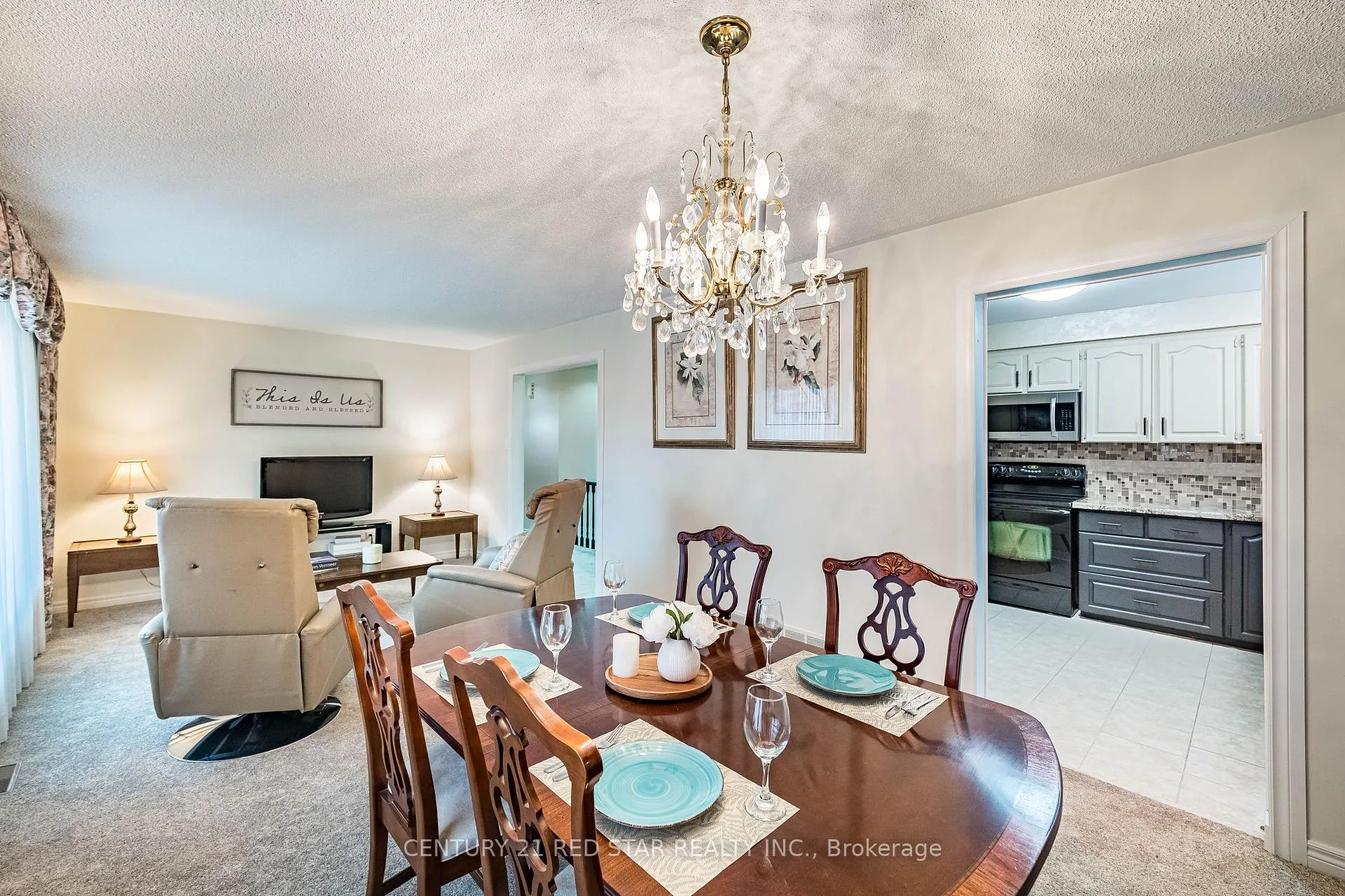 Photo 12 of 25 Devonshire Drive, Brampton, Southgate — HOMEH