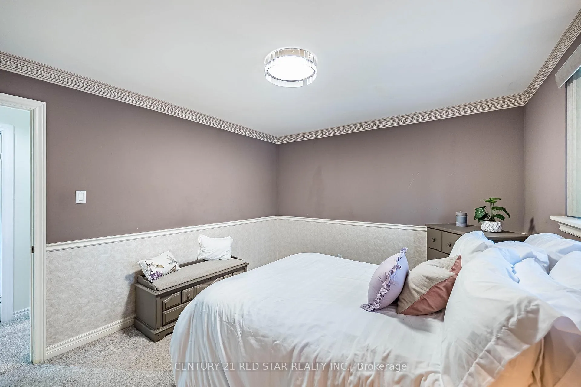Photo 23 of 25 Devonshire Drive, Brampton, Southgate — HOMEH
