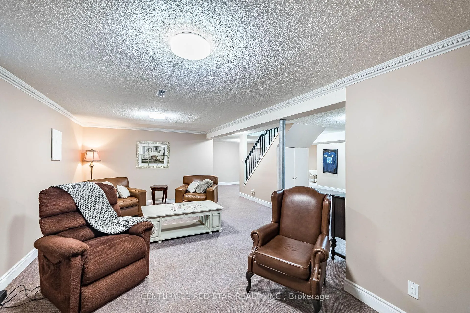 Photo 33 of 25 Devonshire Drive, Brampton, Southgate — HOMEH