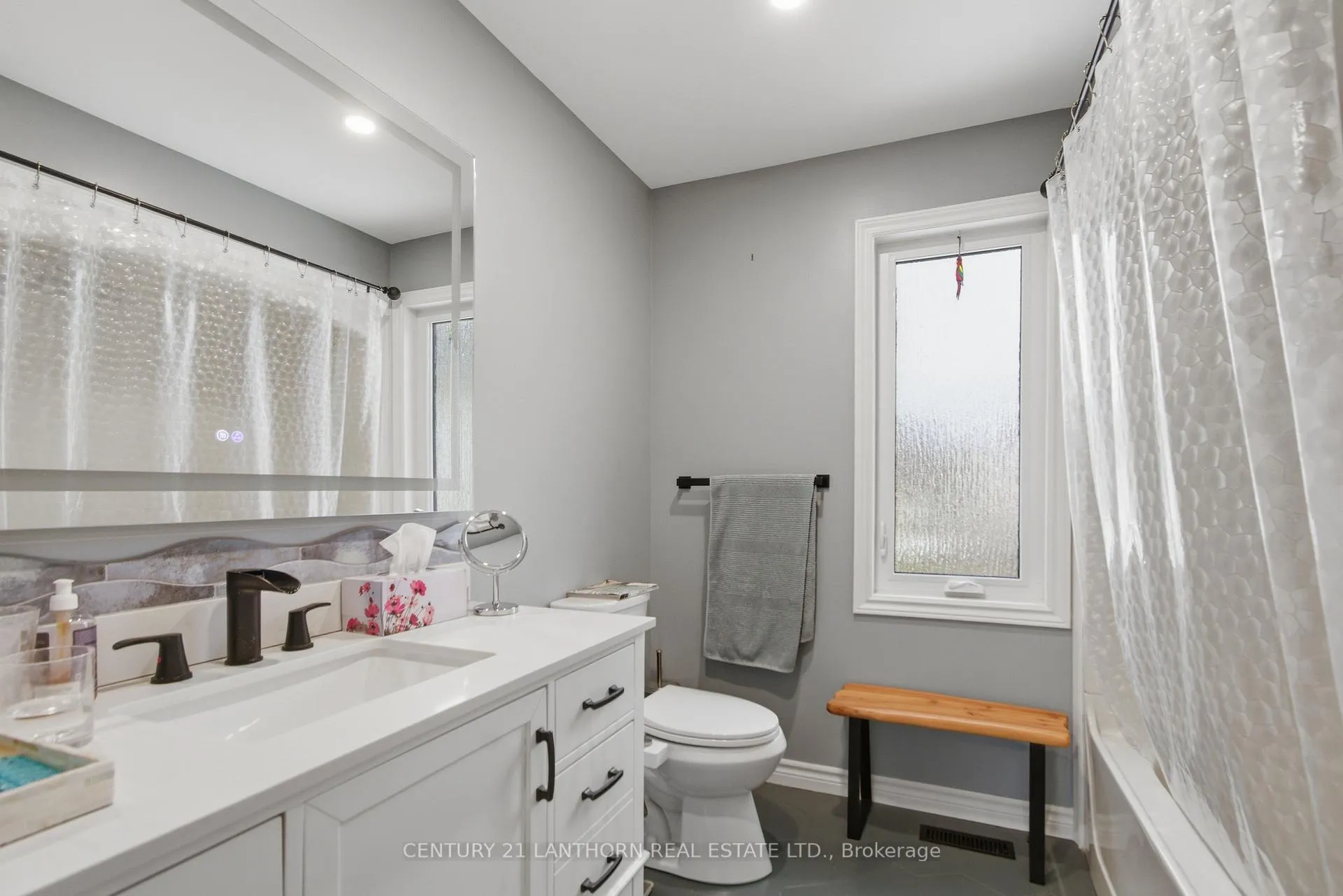 Photo 19 of 84 Westwind Crescent, Prince Edward County, Wellington Ward — HOMEH