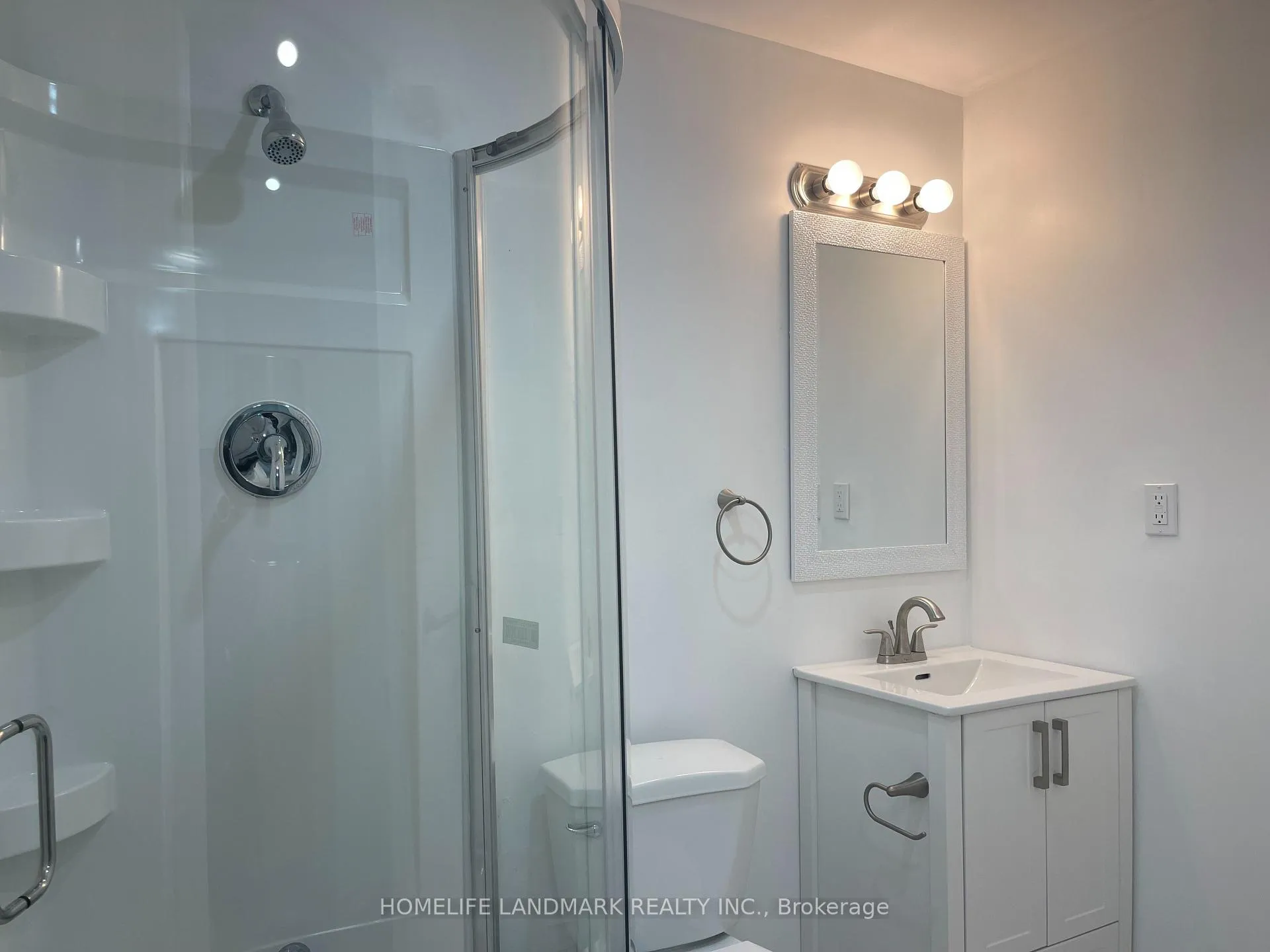 Photo 14 of Unit Lower, 184 Wilson Street, Hamilton, Beasley — HOMEH