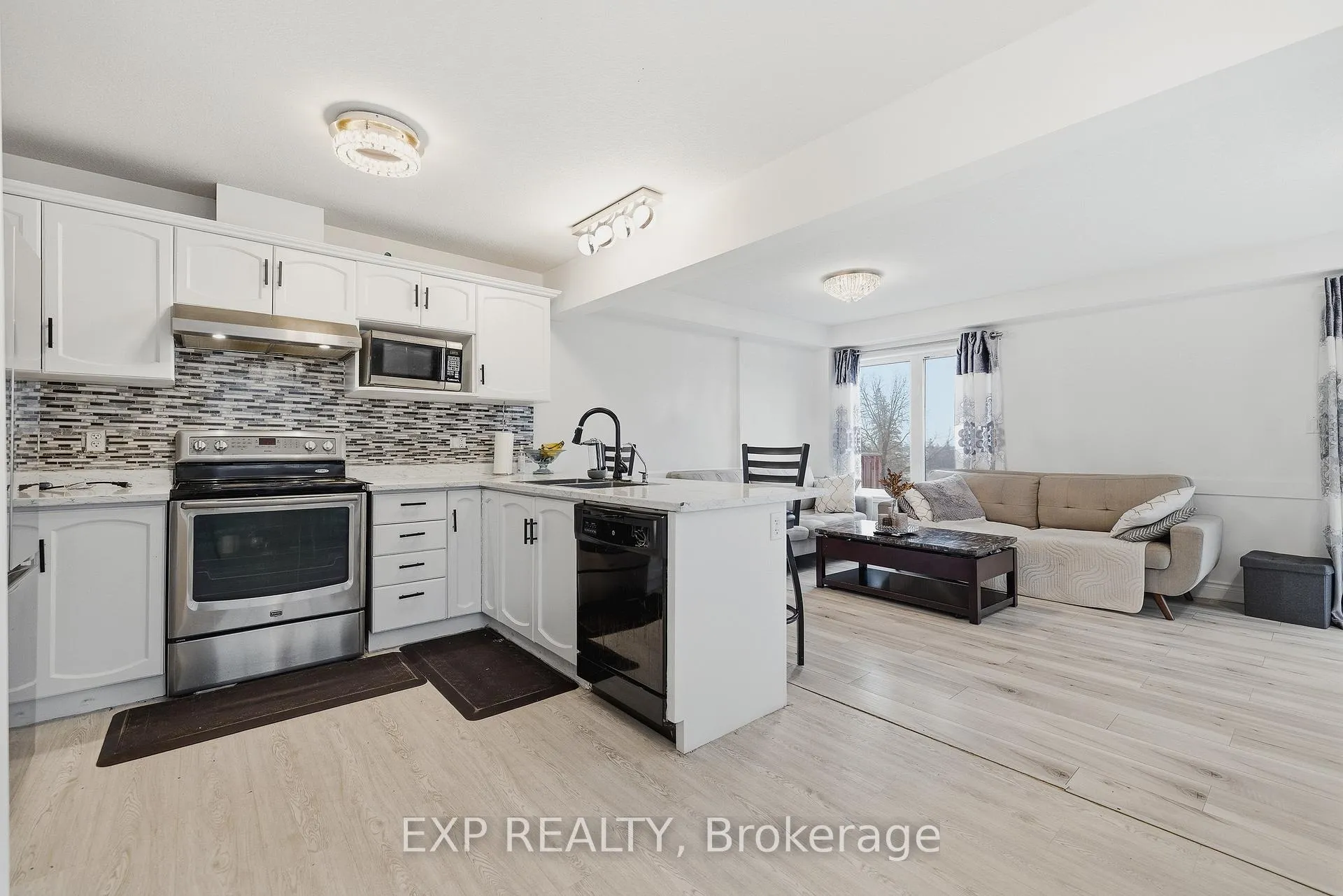 Photo 10 of Unit 9, 147 Kemp Crescent, Guelph, Grange Road — HOMEH