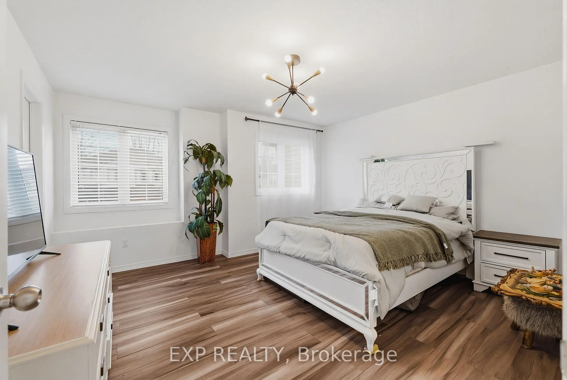 Photo 18 of Unit 9, 147 Kemp Crescent, Guelph, Grange Road — HOMEH