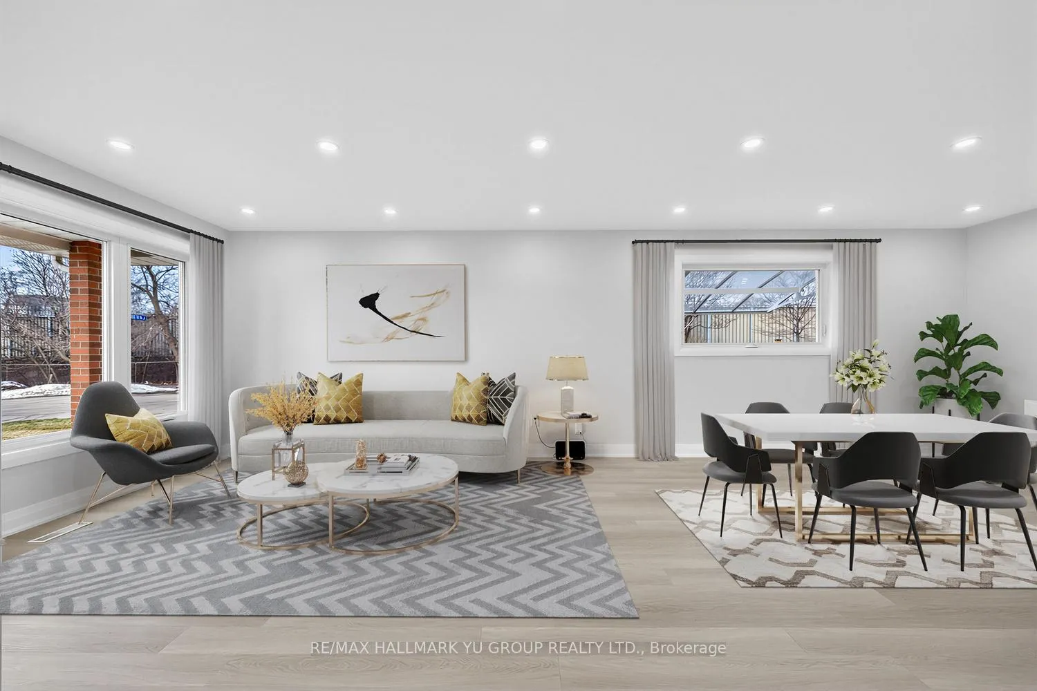 Photo 2 of 12 Pleasant View Drive, North York, Pleasant View — HOMEH