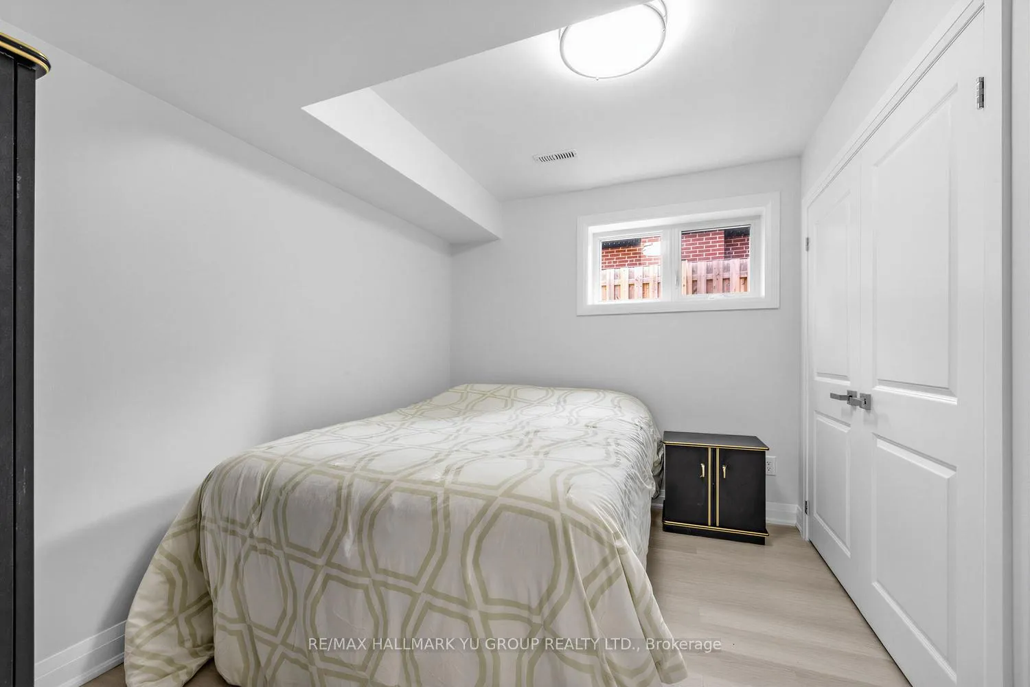 Photo 28 of 12 Pleasant View Drive, North York, Pleasant View — HOMEH