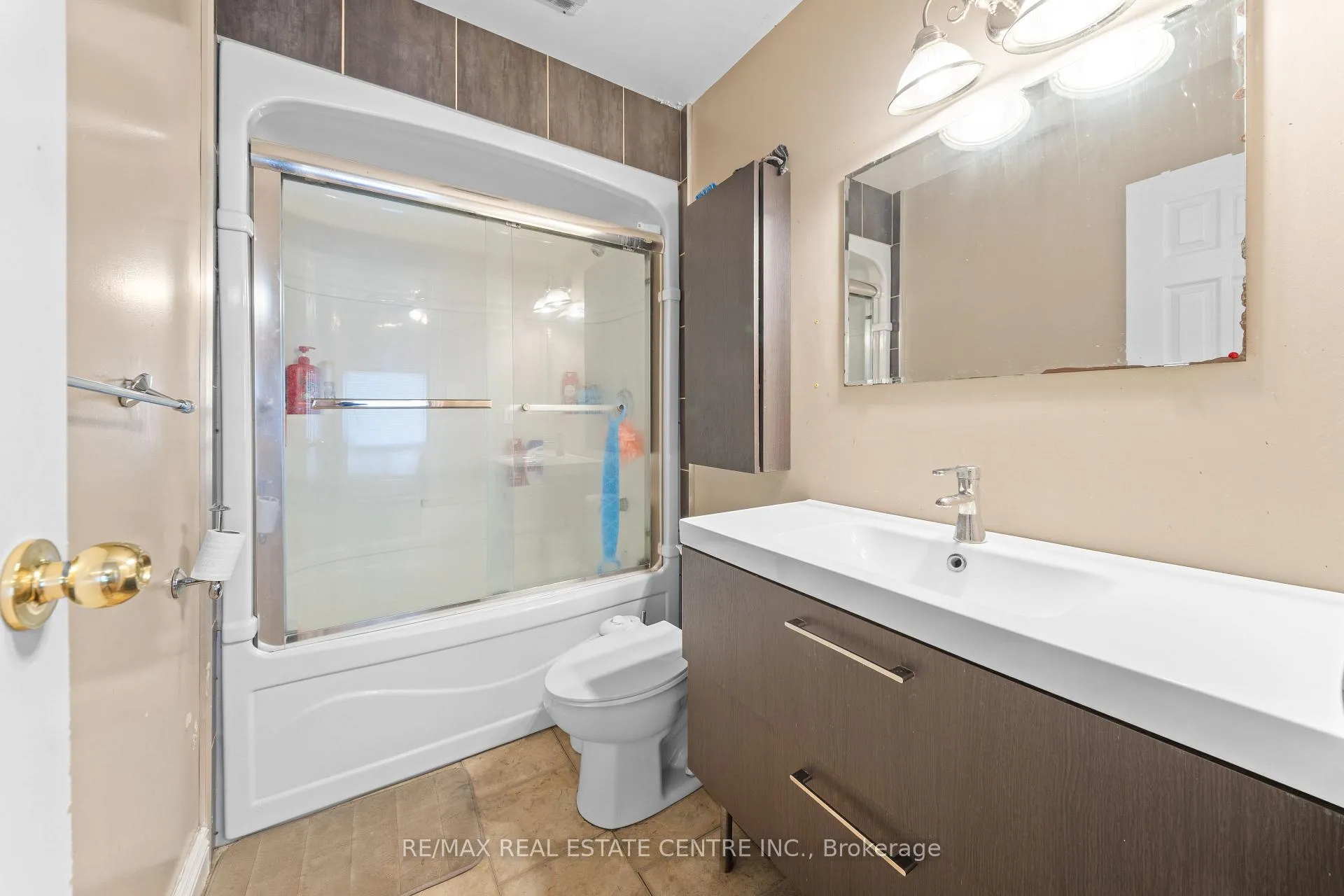 Photo 17 of 86 Judith Crescent, Brampton, Northgate — HOMEH