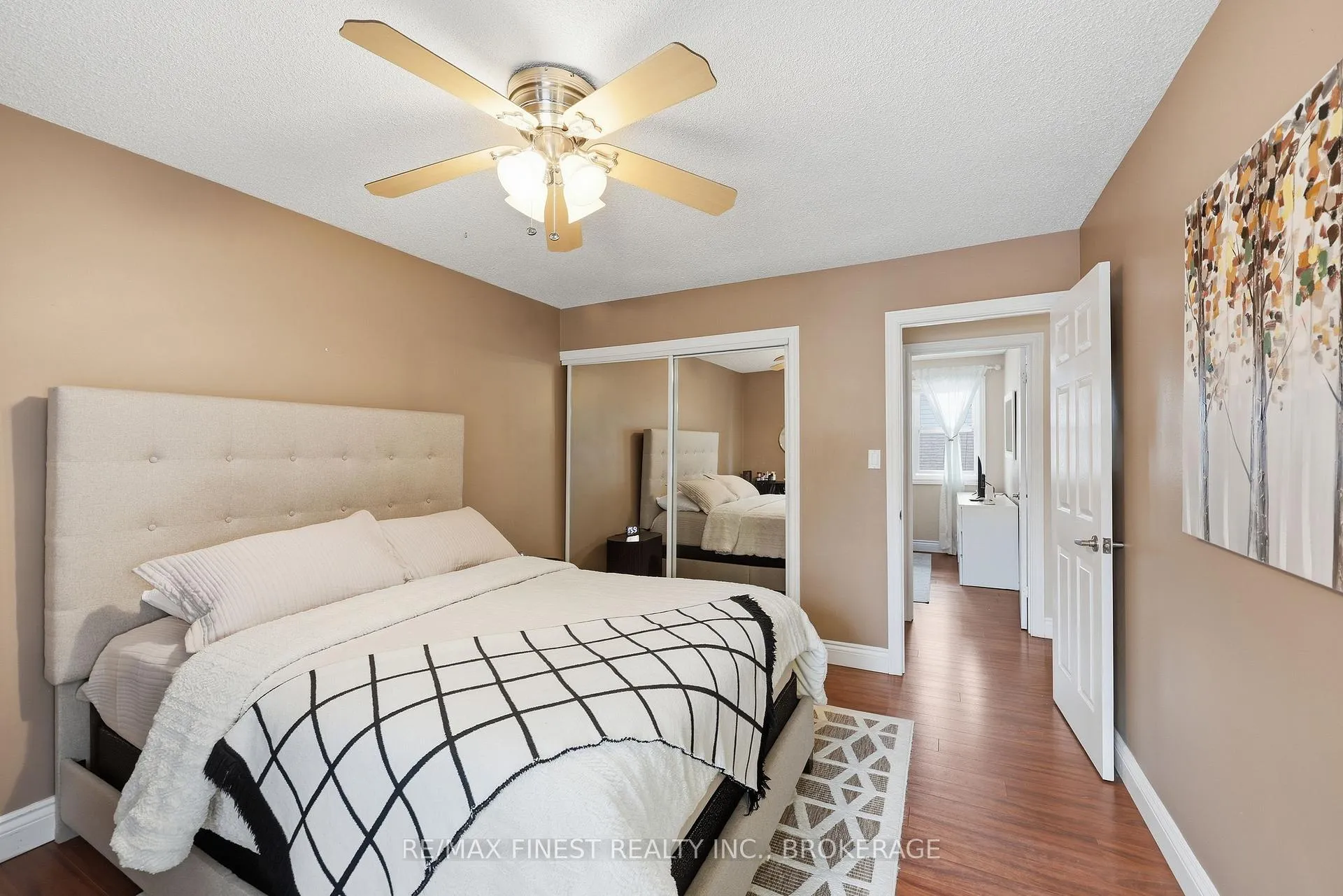Photo 27 of 886 Pembridge Crescent, Kingston, South of Taylor-Kidd Blvd — HOMEH