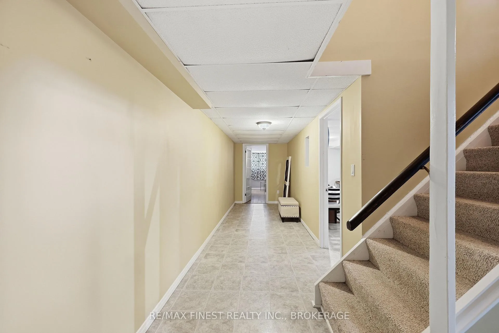 Photo 32 of 886 Pembridge Crescent, Kingston, South of Taylor-Kidd Blvd — HOMEH