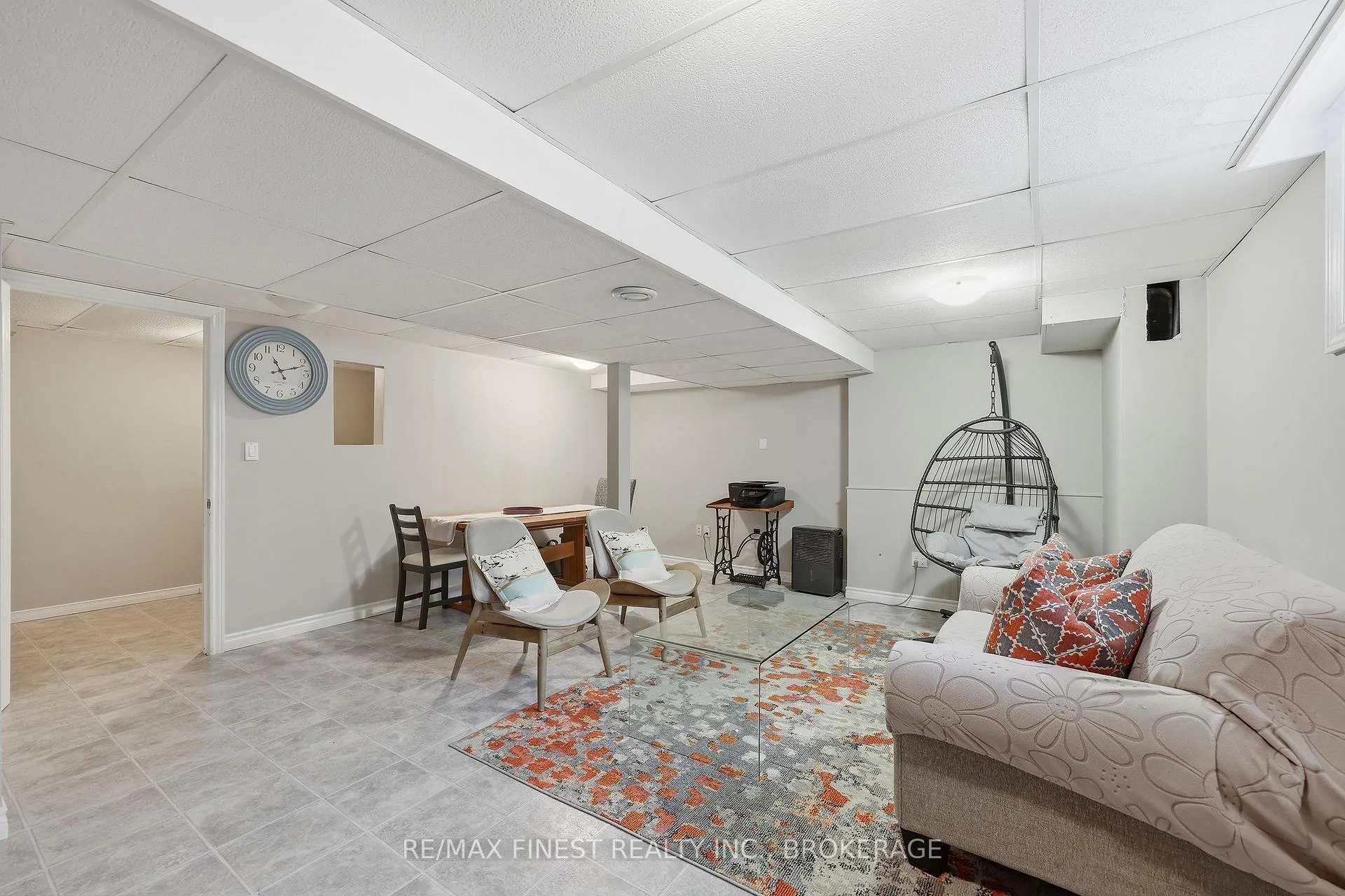 Photo 36 of 886 Pembridge Crescent, Kingston, South of Taylor-Kidd Blvd — HOMEH