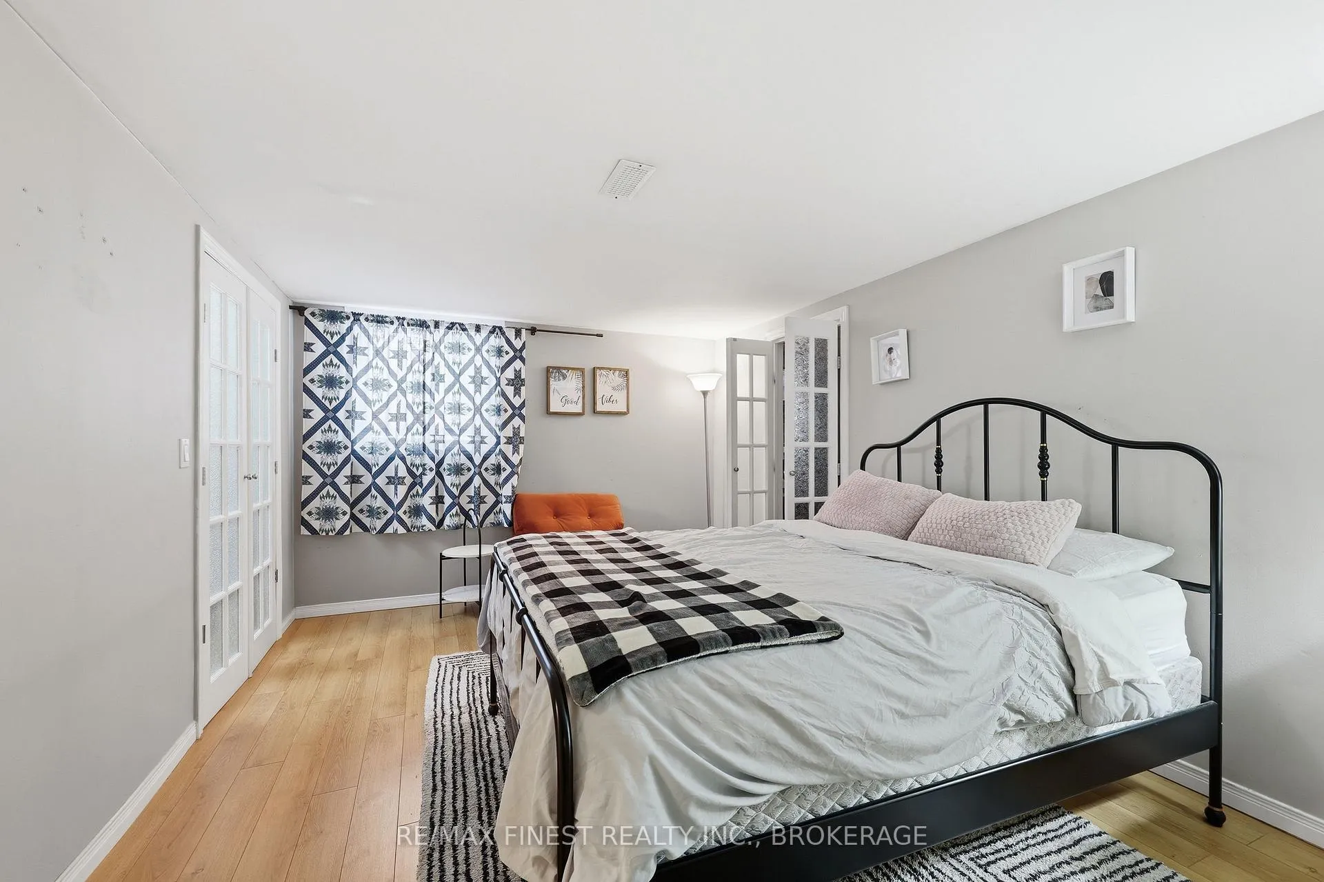 Photo 37 of 886 Pembridge Crescent, Kingston, South of Taylor-Kidd Blvd — HOMEH
