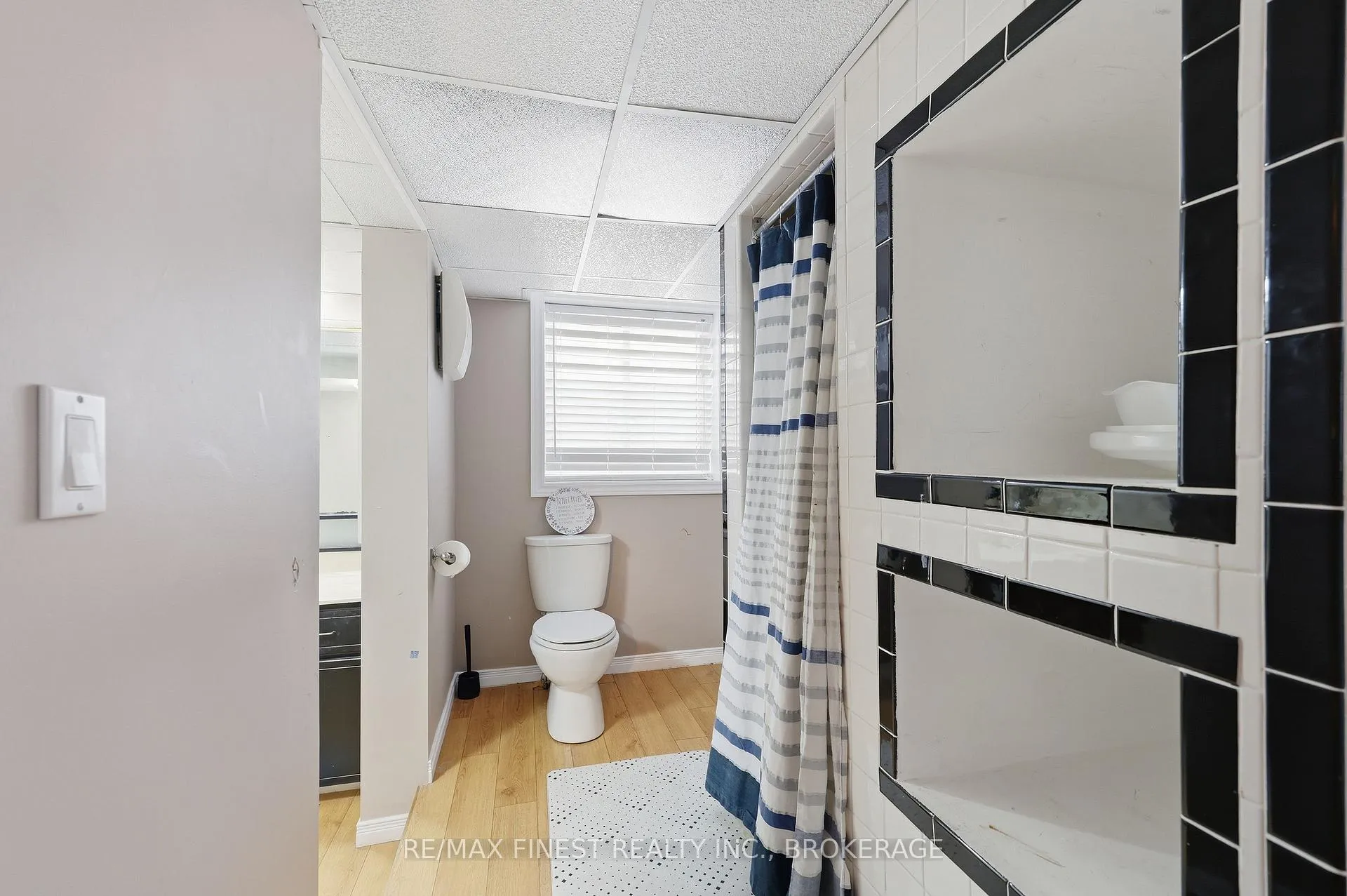 Photo 42 of 886 Pembridge Crescent, Kingston, South of Taylor-Kidd Blvd — HOMEH