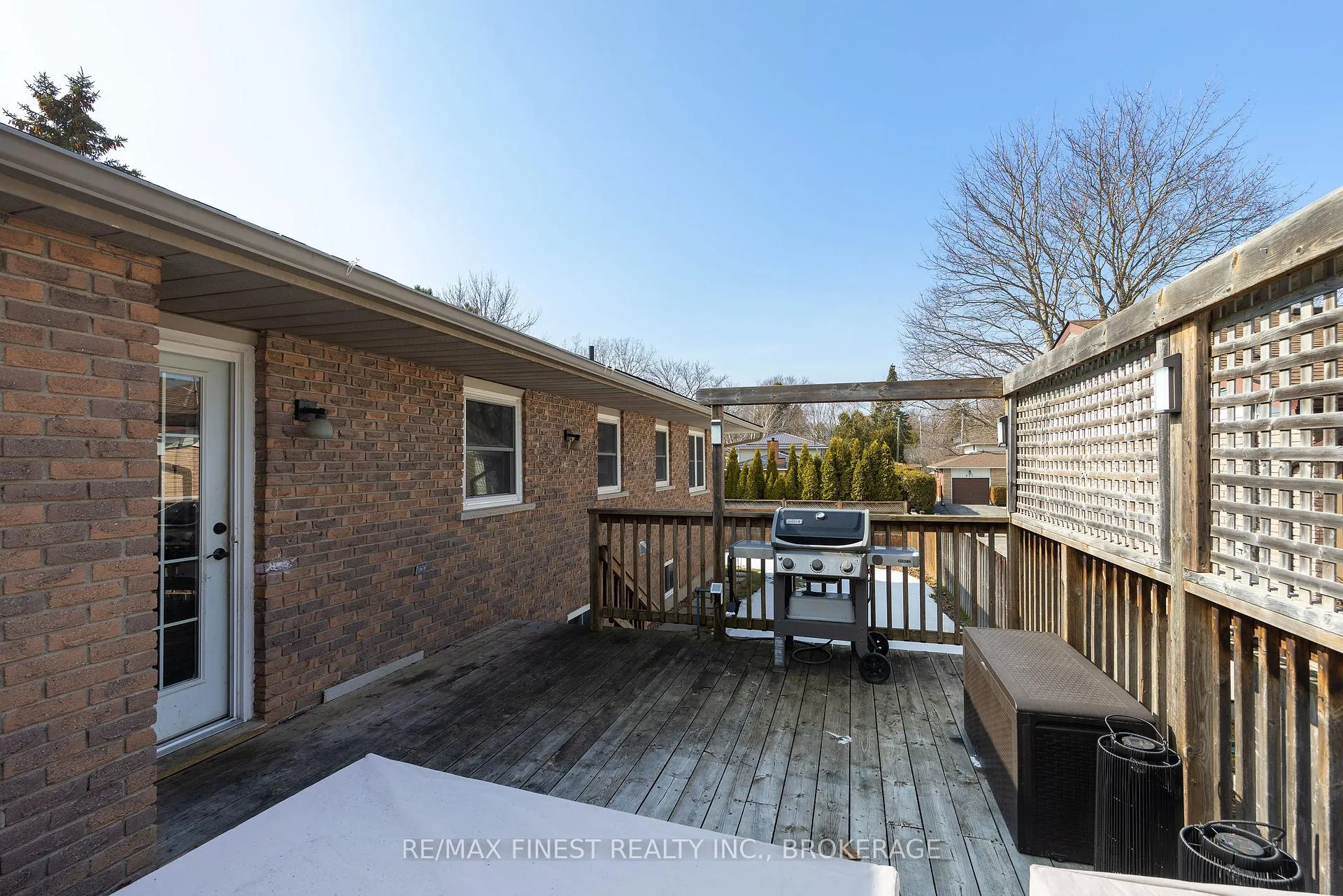 Photo 45 of 886 Pembridge Crescent, Kingston, South of Taylor-Kidd Blvd — HOMEH