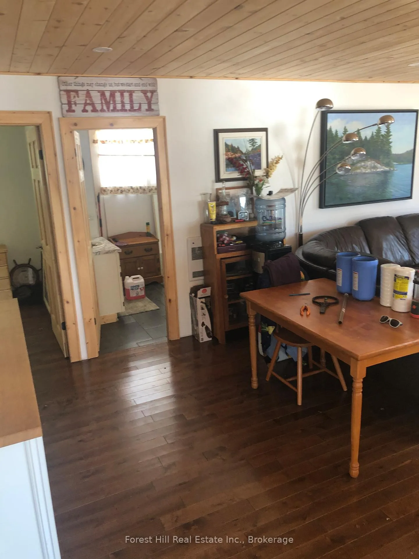 Photo 9 of 7 Bear Lane, Seguin — HOMEH