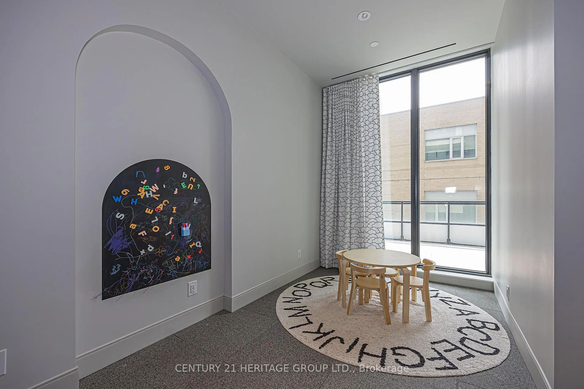 Photo 40 of Unit 2608, 65 Broadway Avenue, Toronto, Mount Pleasant West — HOMEH