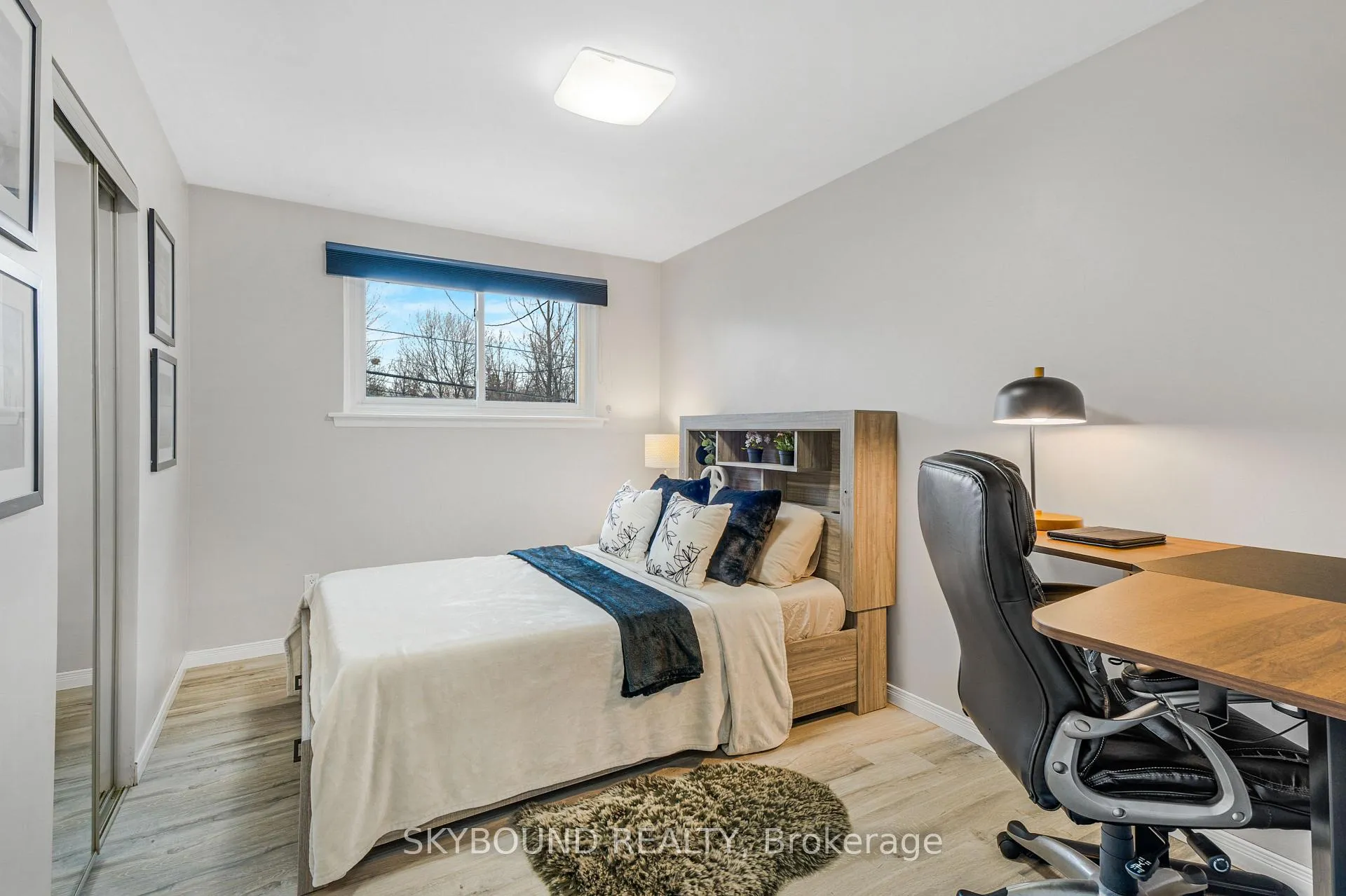 Photo 20 of 11 Addington Crescent, Brampton, Avondale — HOMEH