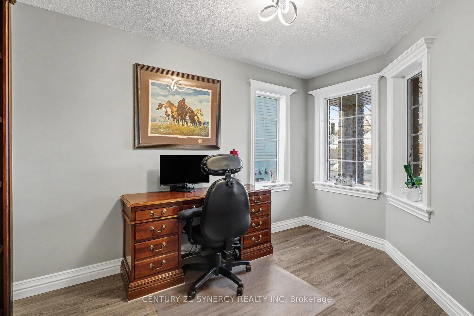 Photo 12 of 129 Ludlowe Street, Ottawa, Fallingbrook/Gardenway South — HOMEH