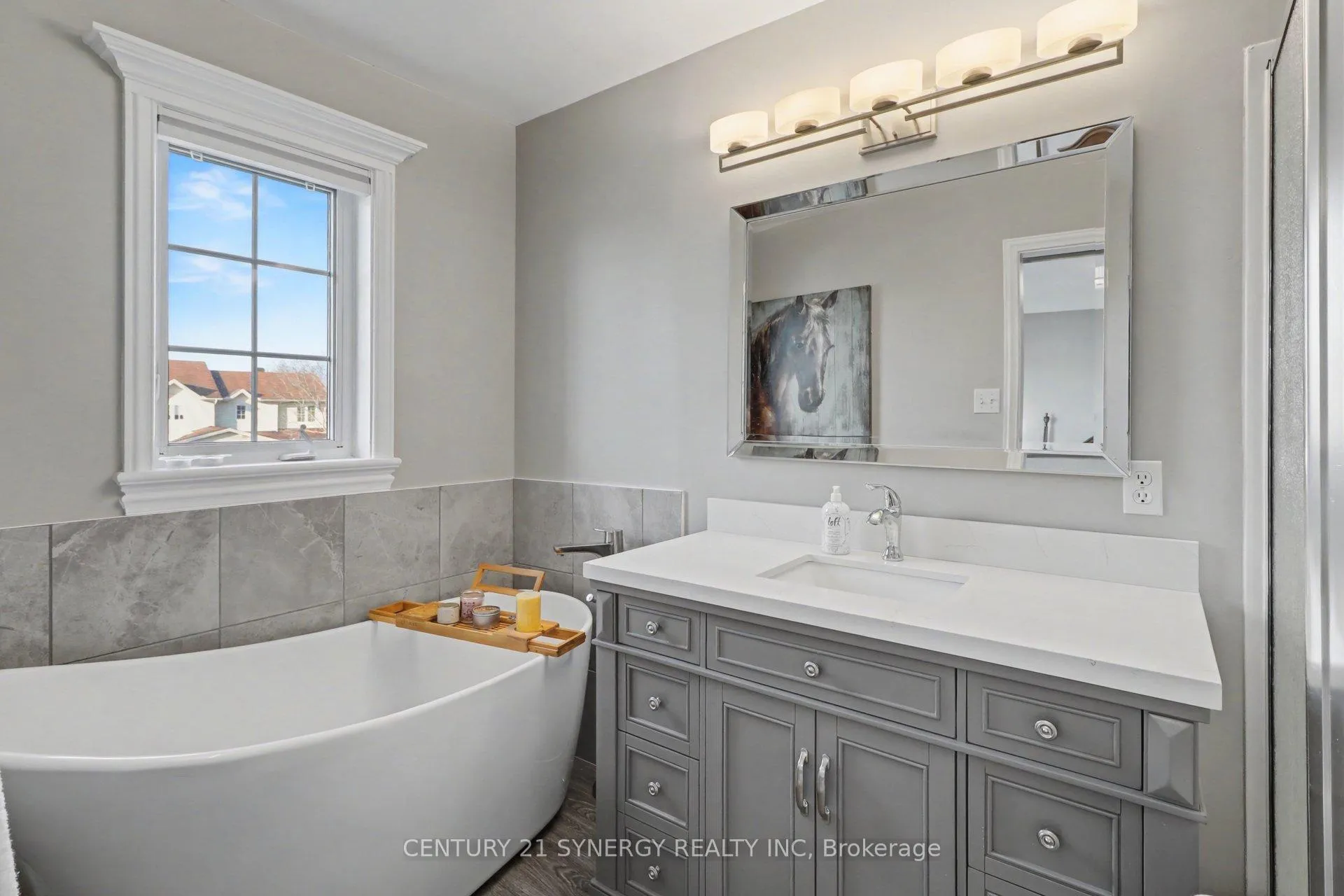 Photo 24 of 129 Ludlowe Street, Ottawa, Fallingbrook/Gardenway South — HOMEH