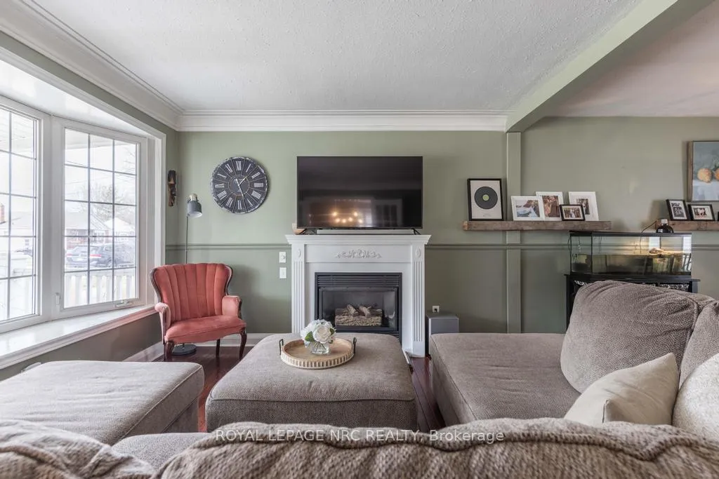Photo 7 of 14 Duncan Drive, St. Catharines, Vine/Linwell — HOMEH