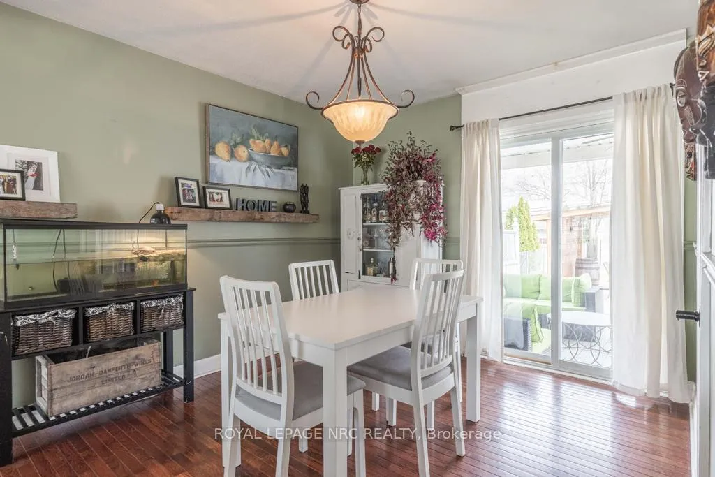 Photo 11 of 14 Duncan Drive, St. Catharines, Vine/Linwell — HOMEH