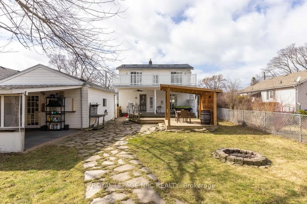 Photo 33 of 14 Duncan Drive, St. Catharines, Vine/Linwell — HOMEH