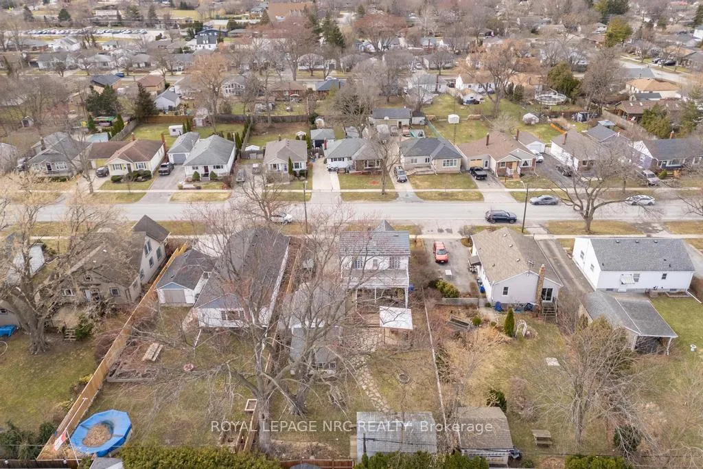 Photo 37 of 14 Duncan Drive, St. Catharines, Vine/Linwell — HOMEH