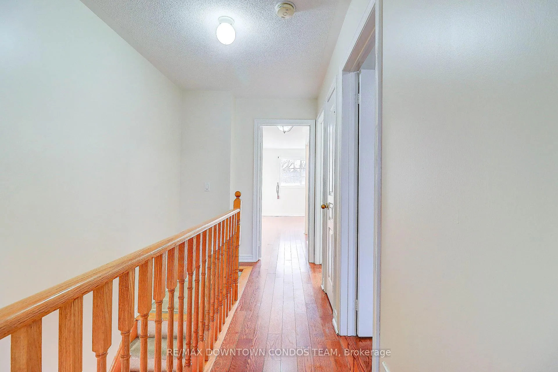 Photo 32 of 4271A Lawrence Avenue E, Scarborough, West Hill — HOMEH