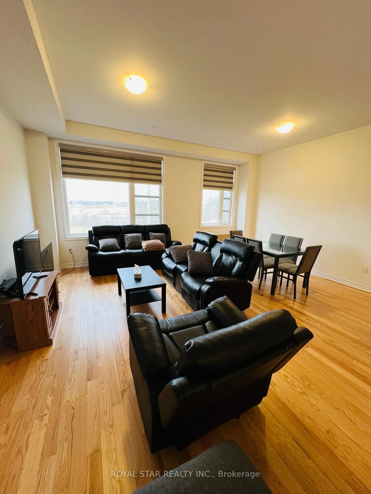 Photo 8 of 73 Inverary Crescent, Vaughan, Elder Mills — HOMEH