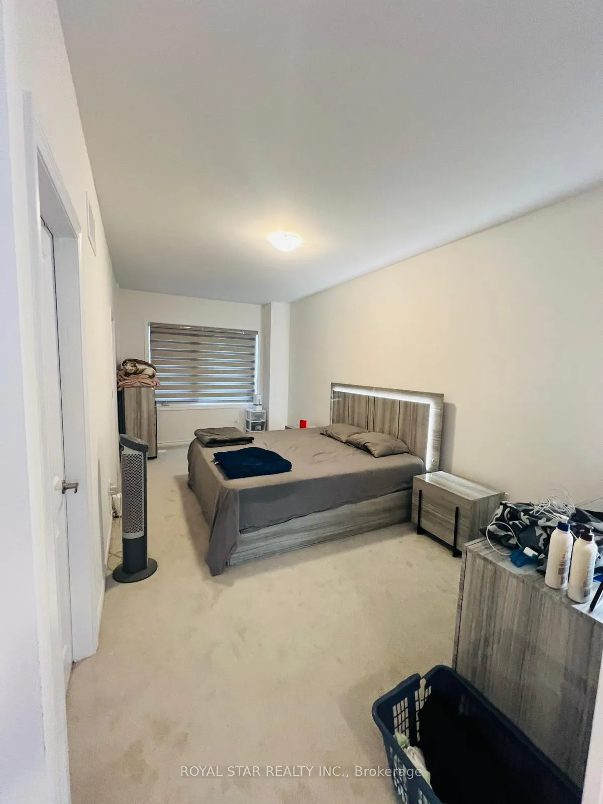 Photo 19 of 73 Inverary Crescent, Vaughan, Elder Mills — HOMEH