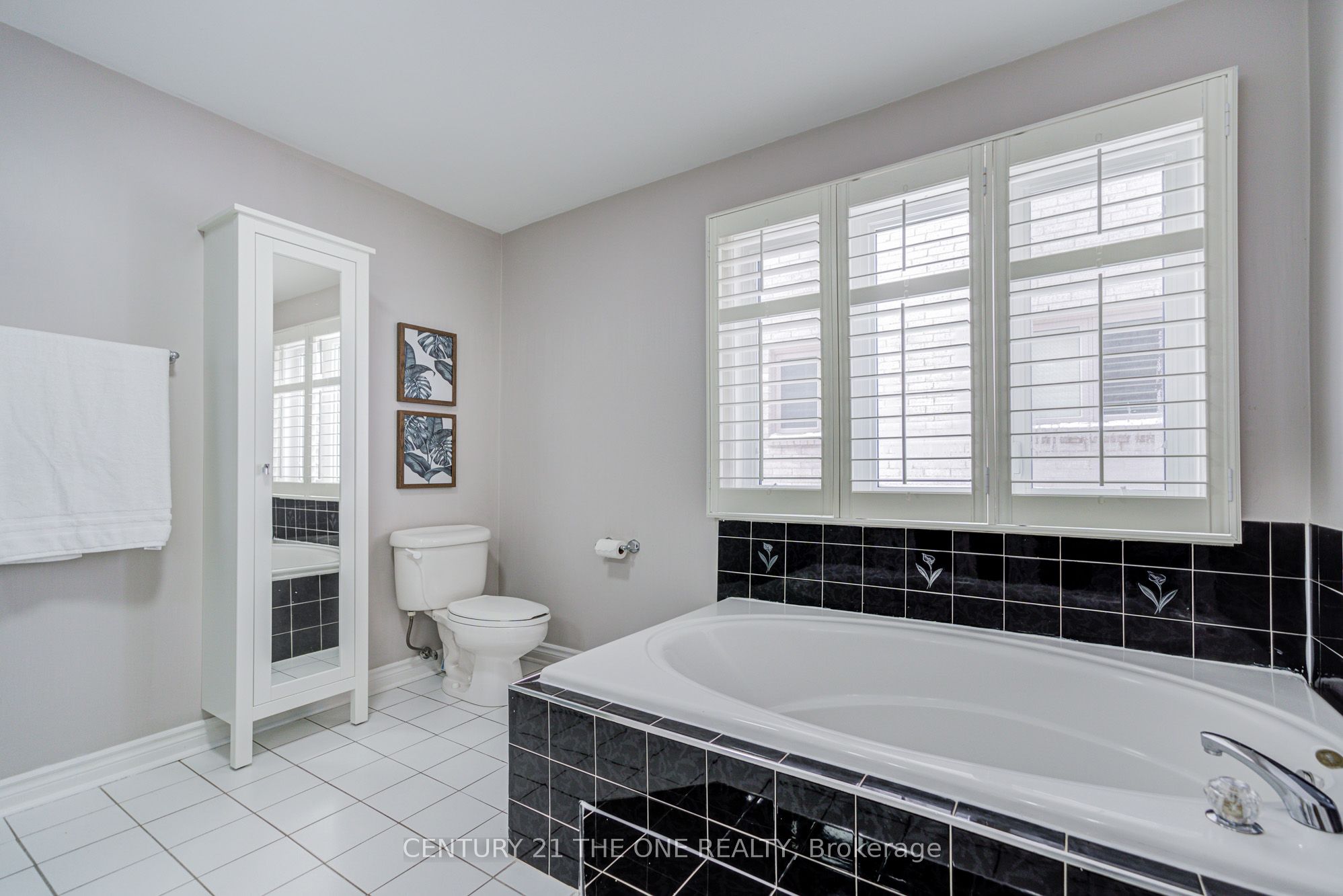 Photo 25 of 246 Corner Ridge Road, Aurora, Aurora Highlands — HOMEH