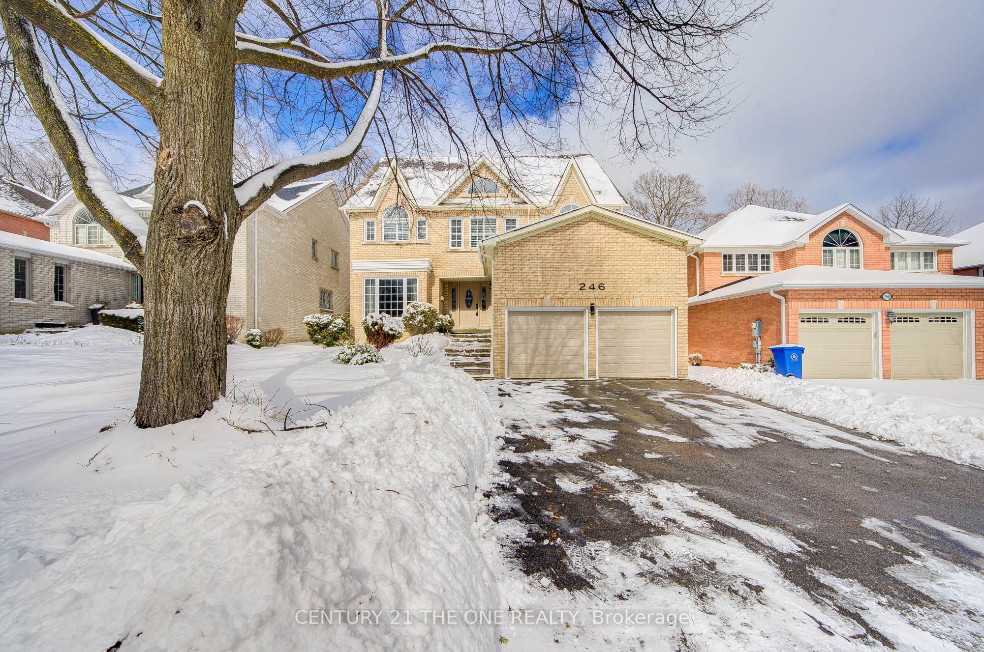 Photo 2 of 246 Corner Ridge Road, Aurora, Aurora Highlands — HOMEH