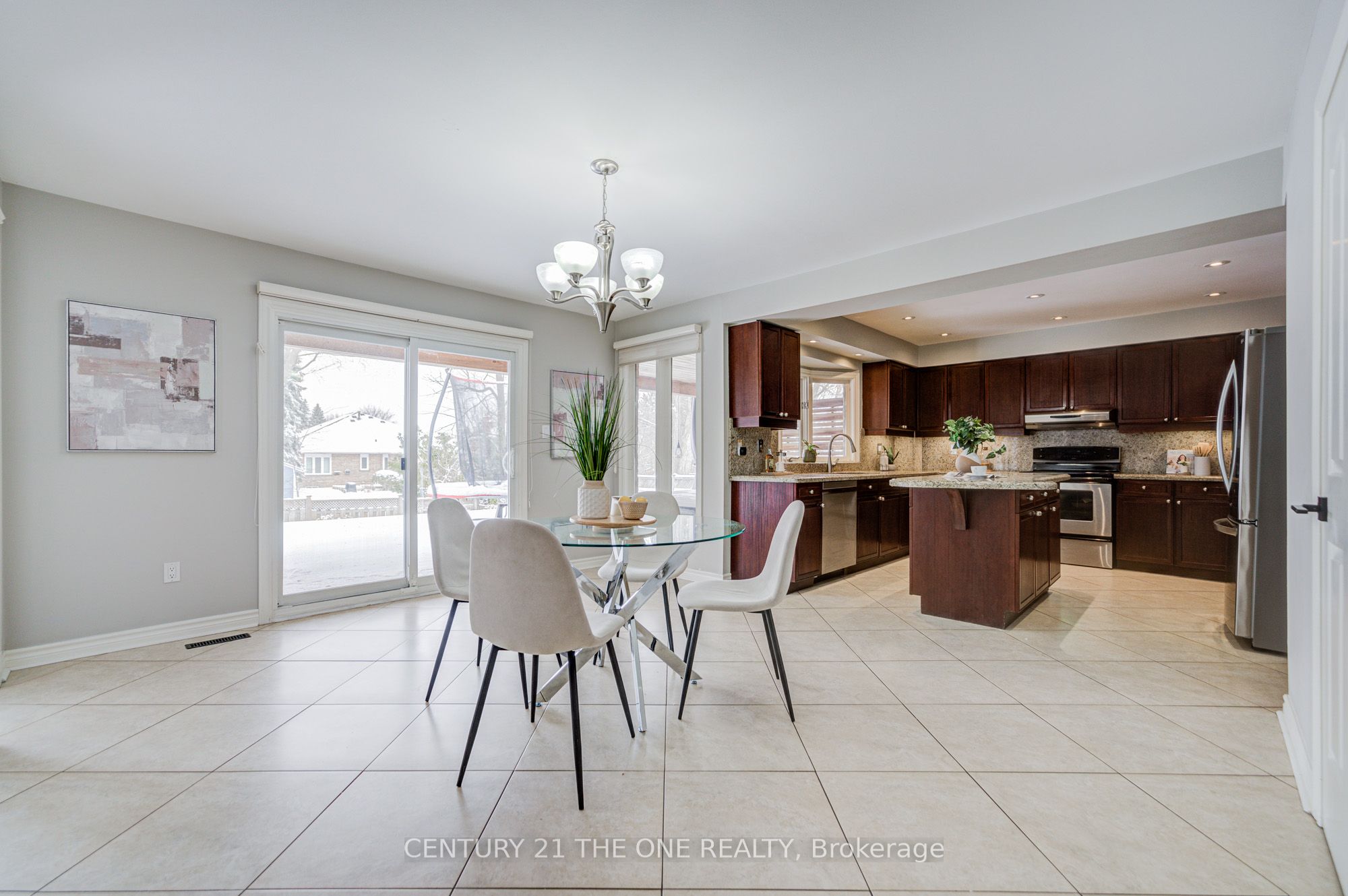 Photo 10 of 246 Corner Ridge Road, Aurora, Aurora Highlands — HOMEH