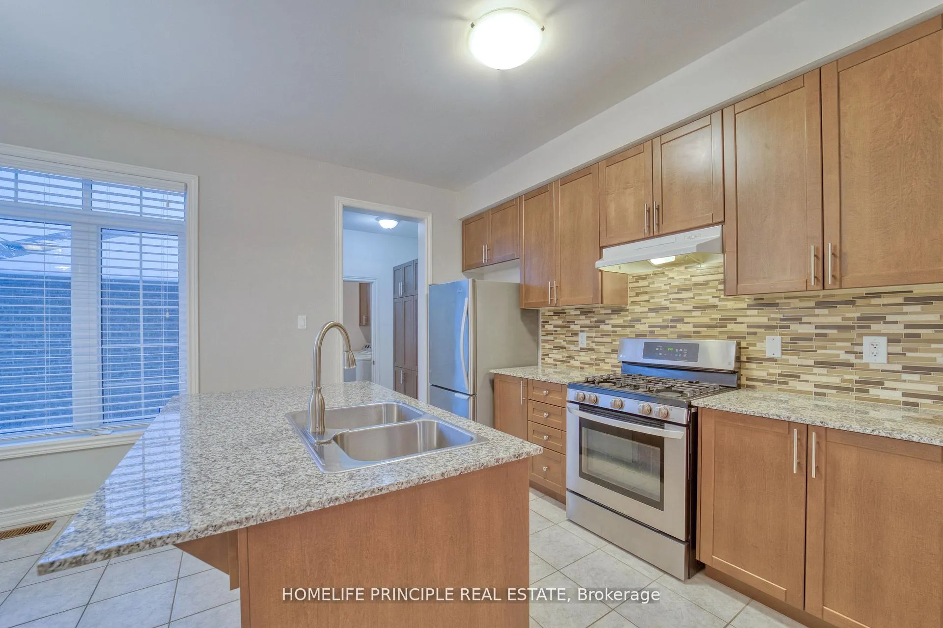 Photo 8 of 66 East'S Corners Boulevard, Vaughan, Kleinburg — HOMEH