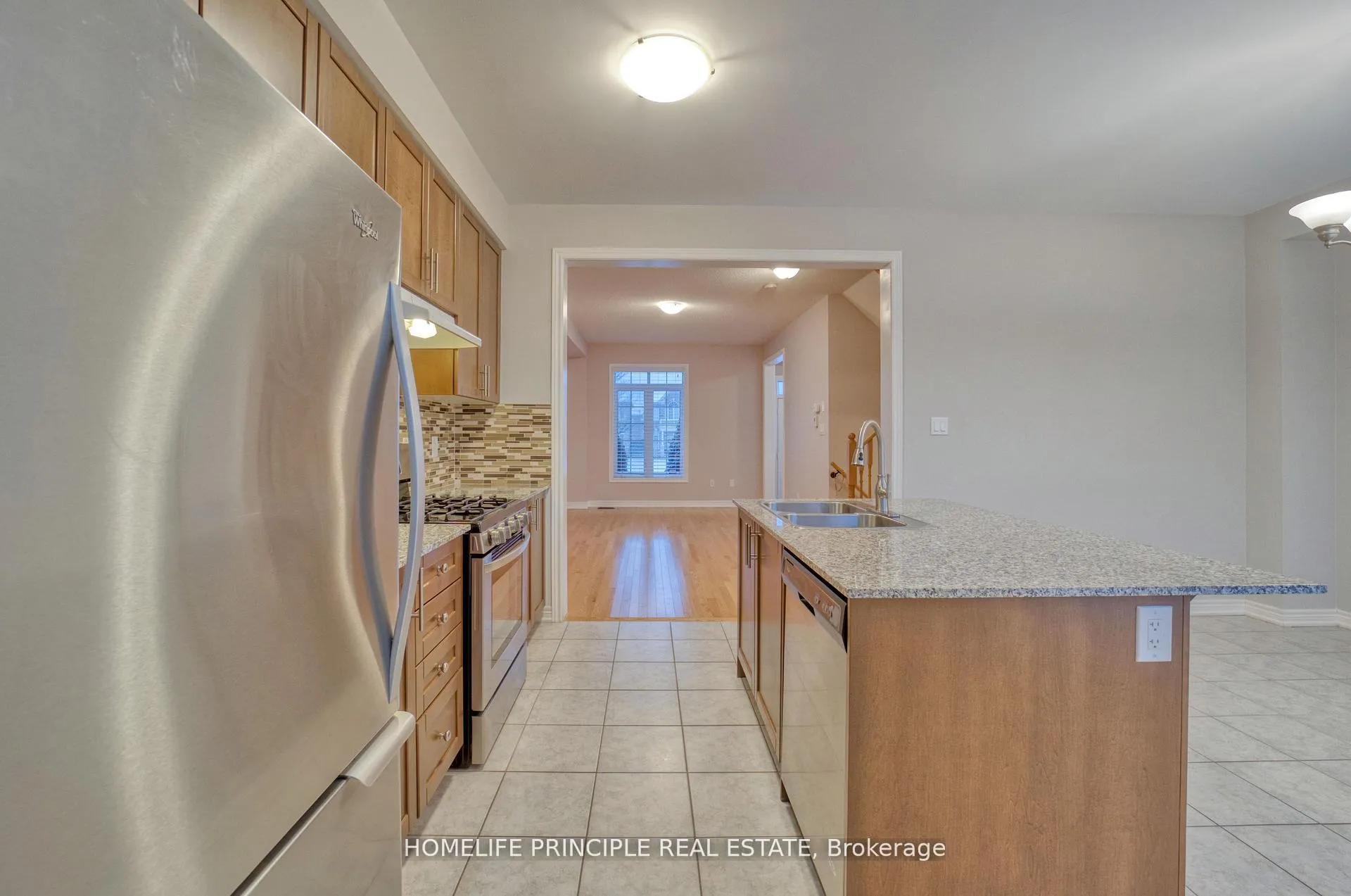 Photo 15 of 66 East'S Corners Boulevard, Vaughan, Kleinburg — HOMEH