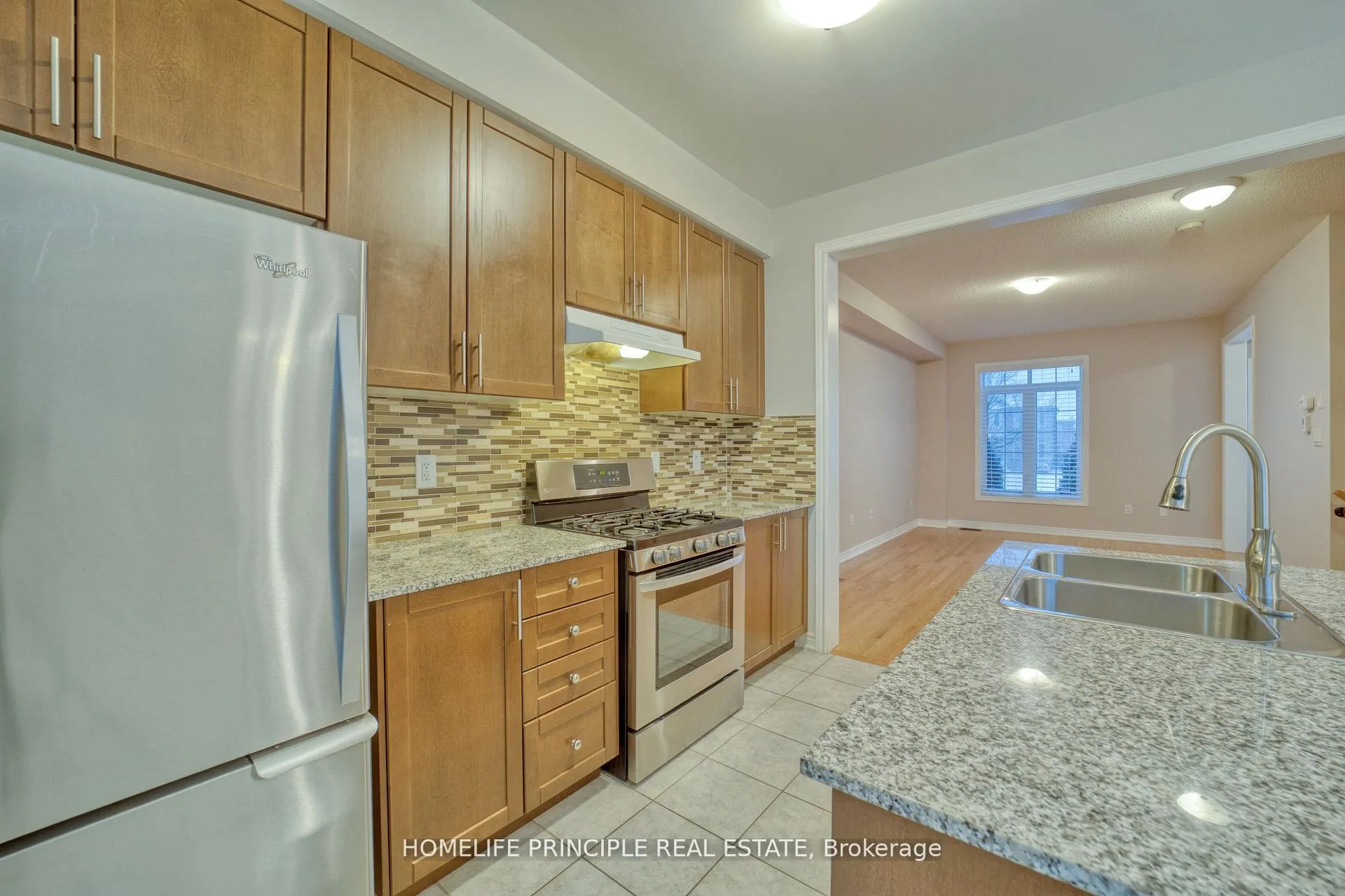 Photo 17 of 66 East'S Corners Boulevard, Vaughan, Kleinburg — HOMEH