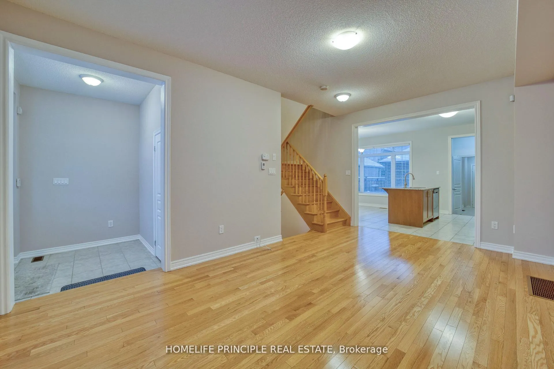 Photo 25 of 66 East'S Corners Boulevard, Vaughan, Kleinburg — HOMEH