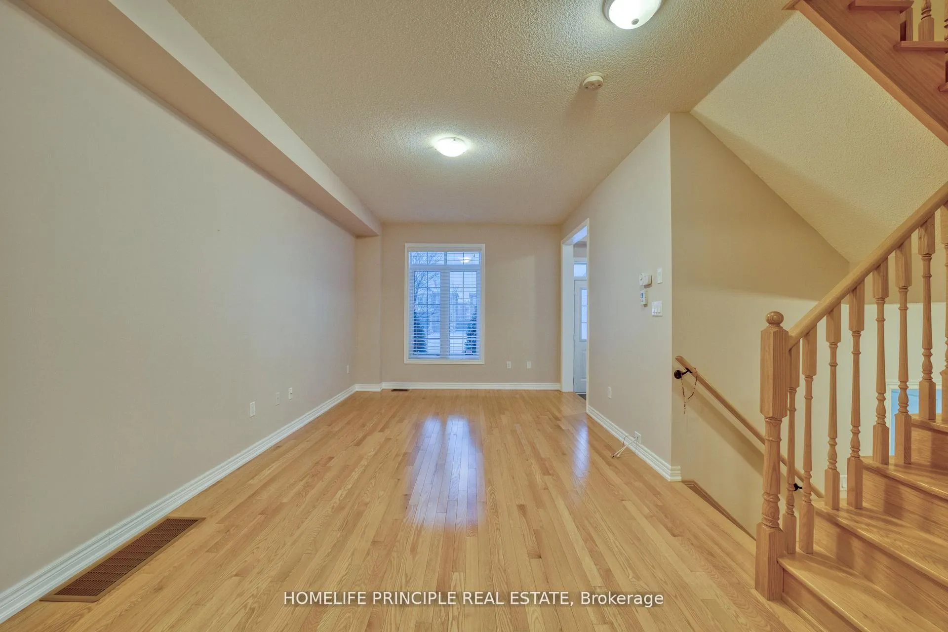 Photo 29 of 66 East'S Corners Boulevard, Vaughan, Kleinburg — HOMEH