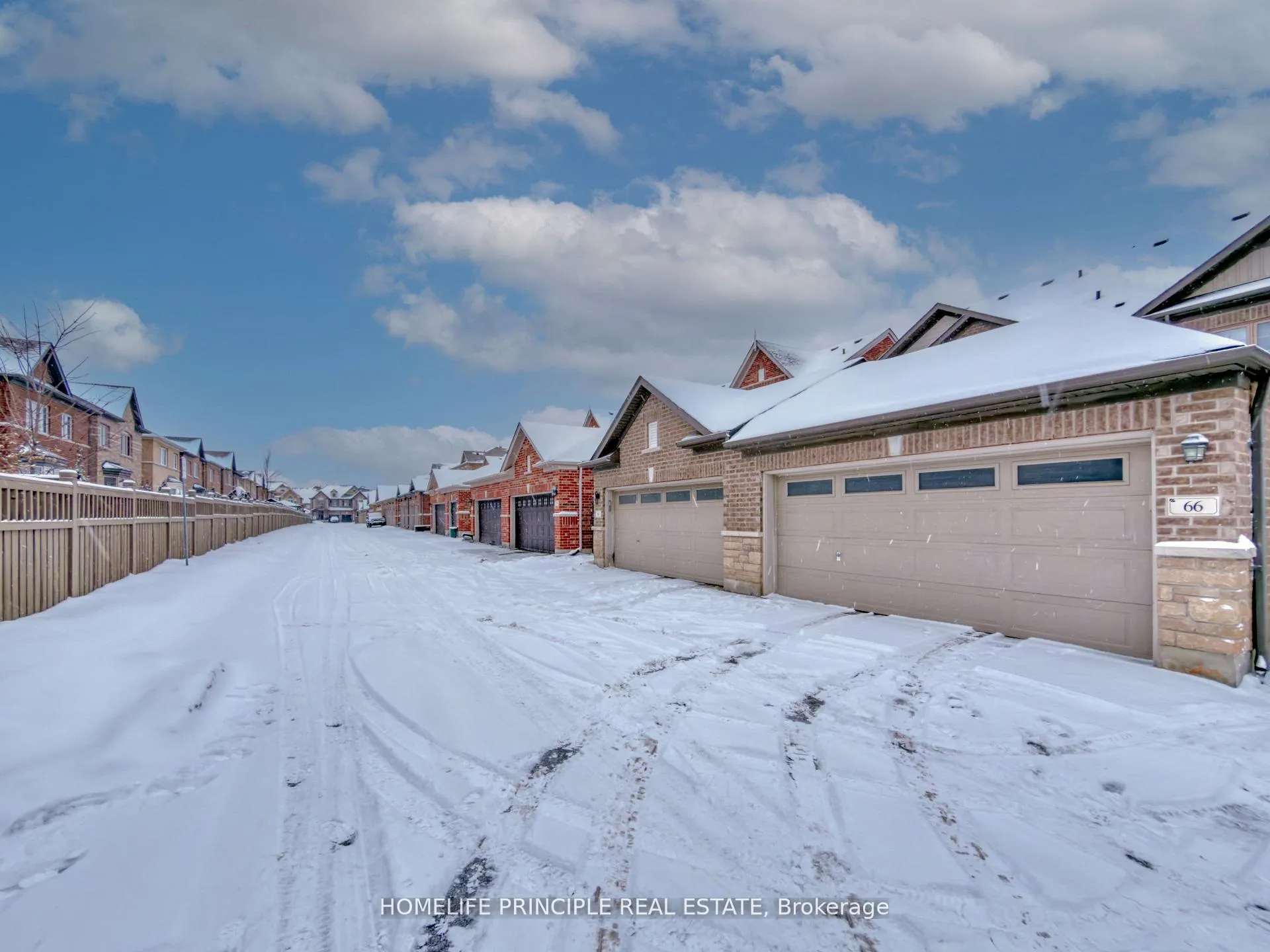 Photo 42 of 66 East'S Corners Boulevard, Vaughan, Kleinburg — HOMEH
